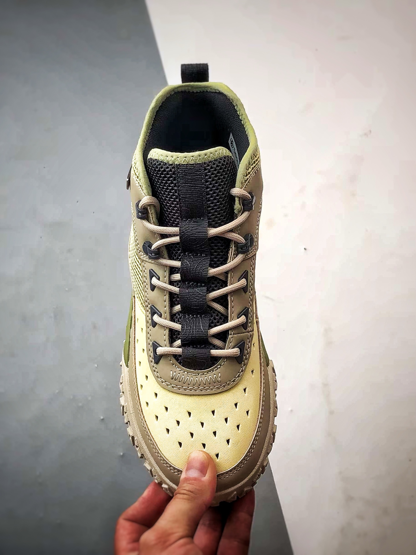 230 Timberland 天伯伦/添柏岚 TB0A6CW1 2025新款 户外时尚防滑登山鞋-Chinese UA Cheap High Quatity Brand Clothes Bags handbags Sneakers wholesale wholesaler seller from China Factory suppliers Fashion Clothing Shoes best Quality Beautiful Price 230 Timberland 天伯伦/添柏岚 TB0A6CW1 2025新款 户外时尚防滑登山鞋