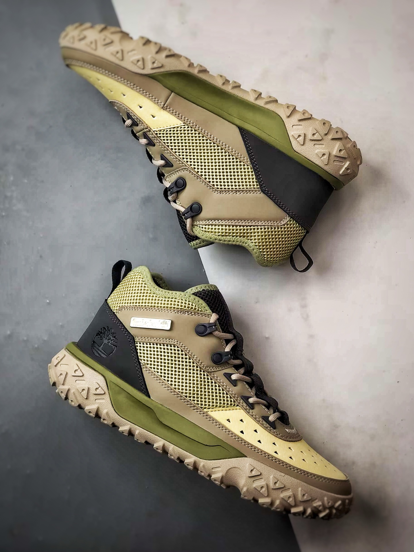 230 Timberland 天伯伦/添柏岚 TB0A6CW1 2025新款 户外时尚防滑登山鞋-Chinese UA Cheap High Quatity Brand Clothes Bags handbags Sneakers wholesale wholesaler seller from China Factory suppliers Fashion Clothing Shoes best Quality Beautiful Price 230 Timberland 天伯伦/添柏岚 TB0A6CW1 2025新款 户外时尚防滑登山鞋