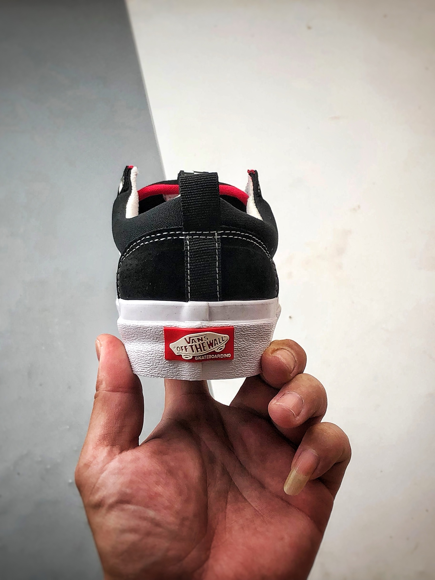 140 Vans Old Skool Skate 36 黑白 万斯官方 舒适百搭休闲滑板鞋 VN000D5RBA2-Chinese UA Cheap High Quatity Brand Clothes Bags handbags Sneakers wholesale wholesaler seller from China Factory suppliers Fashion Clothing Shoes best Quality Beautiful Price 140 Vans Old Skool Skate 36 黑白 万斯官方 舒适百搭休闲滑板鞋 VN000D5RBA2