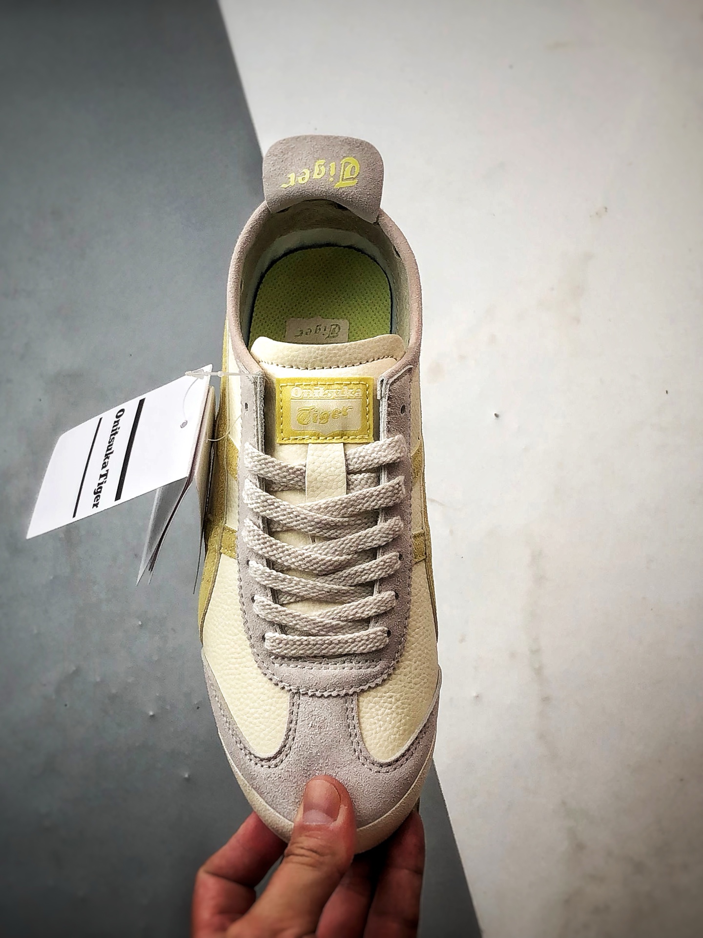 Asics 鬼冢虎 Mexico 66 Vin 米黄色 1183B391-103-莆田鞋,莆田鞋货源,高仿鞋,高仿鞋货源,安福档口,莆田高仿鞋,莆田鞋批发,高仿鞋批发,莆田高仿运动鞋,高仿运动鞋,莆田运动鞋 Asics 鬼冢虎 Mexico 66 Vin 米黄色 1183B391-103