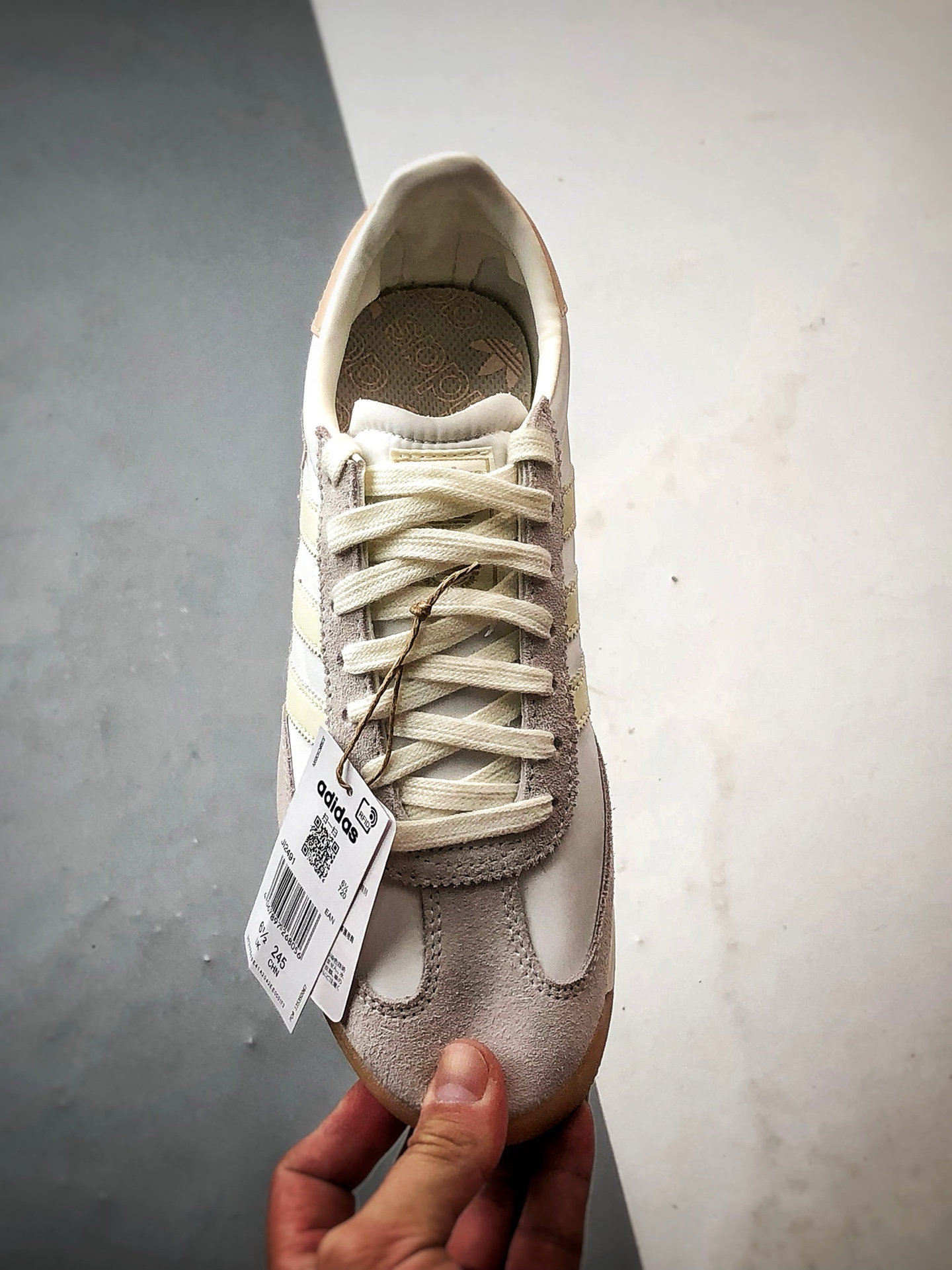 AD Originals SL 72 RS 米色 联名经典复古轻便休闲运动慢跑鞋 JI2491-莆田鞋,莆田鞋货源,高仿鞋,高仿鞋货源,安福档口,莆田高仿鞋,莆田鞋批发,高仿鞋批发,莆田高仿运动鞋,高仿运动鞋,莆田运动鞋 AD Originals SL 72 RS 米色 联名经典复古轻便休闲运动慢跑鞋 JI2491