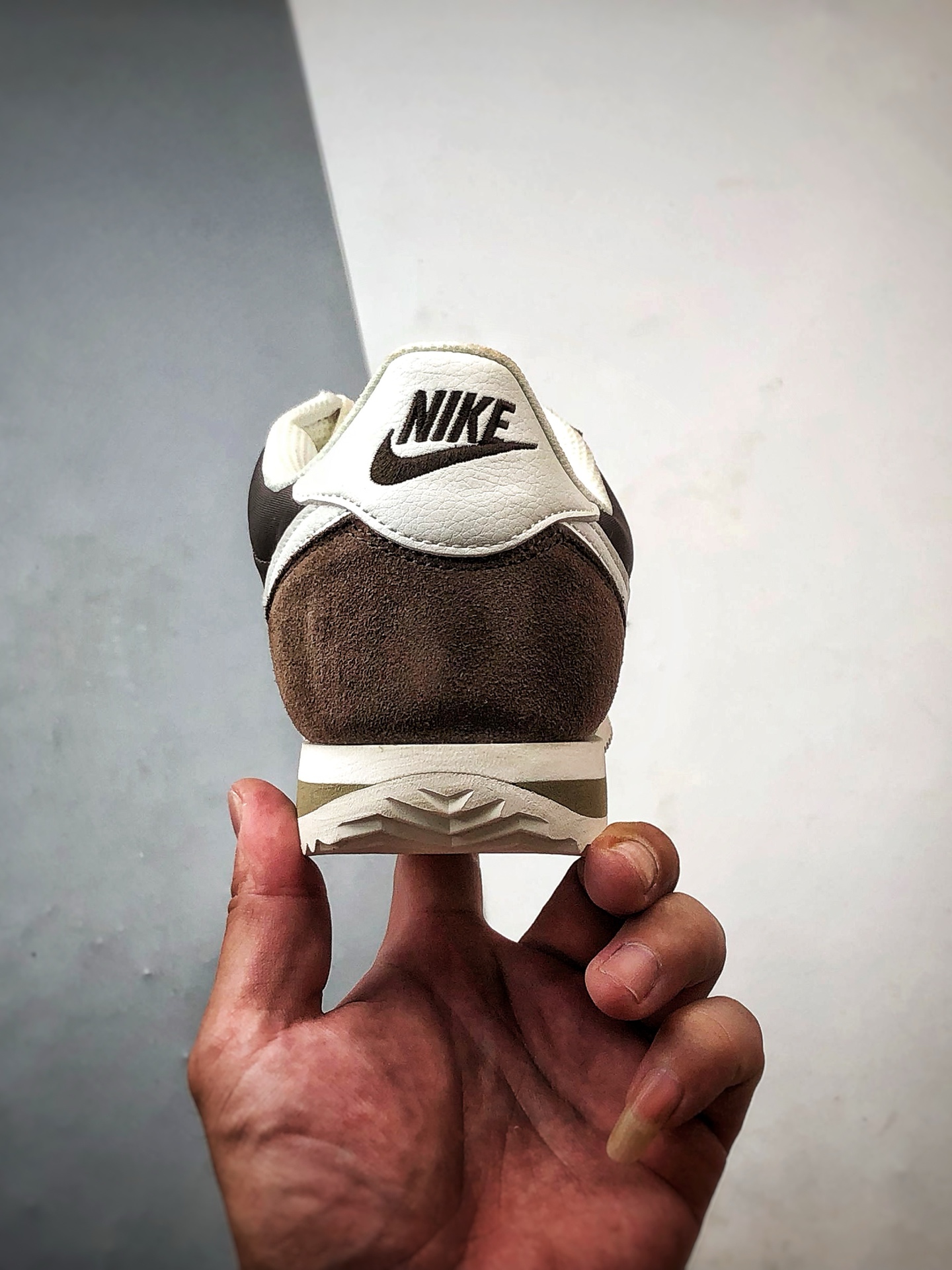 NK Cortez 褐色 阿甘复古初代网面慢跑鞋 DZ2795-200-莆田鞋,莆田鞋货源,高仿鞋,高仿鞋货源,安福档口,莆田高仿鞋,莆田鞋批发,高仿鞋批发,莆田高仿运动鞋,高仿运动鞋,莆田运动鞋 NK Cortez 褐色 阿甘复古初代网面慢跑鞋 DZ2795-200