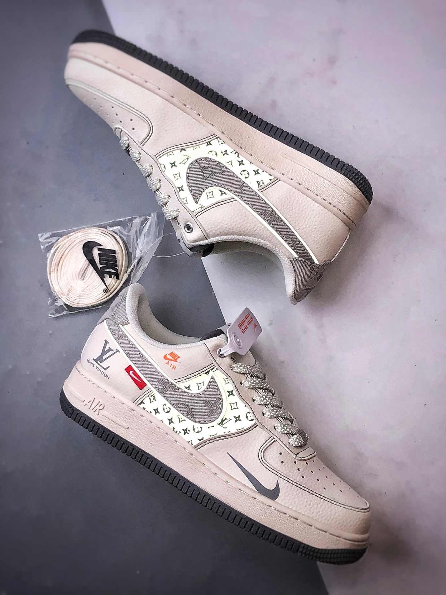 LV x Air Force 1 Low 米白灰牛仔钩 YX5066-346