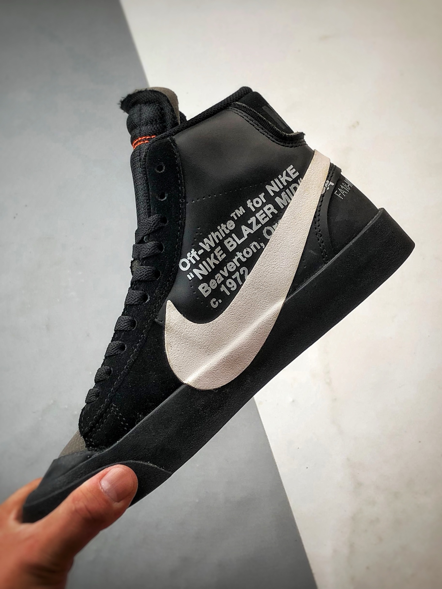 OFF-WHITE X NK Blazer Mid Grim Reaper 万圣节黑白 AA3832-001-莆田鞋,莆田鞋货源,高仿鞋,高仿鞋货源,安福档口,莆田高仿鞋,莆田鞋批发,高仿鞋批发,莆田高仿运动鞋,高仿运动鞋,莆田运动鞋 OFF-WHITE X NK Blazer Mid Grim Reaper 万圣节黑白 AA3832-001