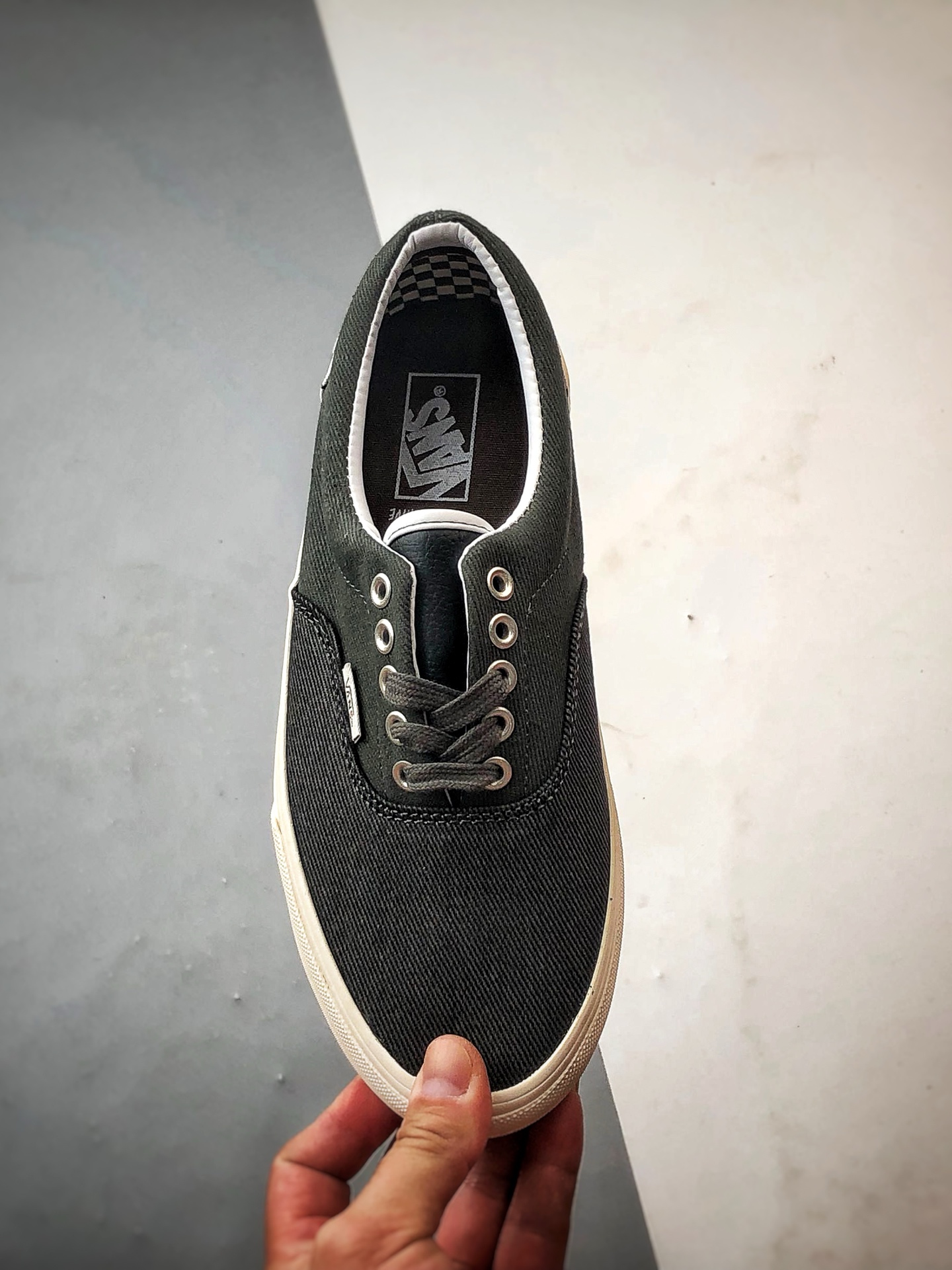 160 VAINL ARCHIVE x Vans Era 黑色 联名款牛仔水洗做旧休闲低帮板鞋 VN000CQ6RUX-Chinese UA Cheap High Quatity Brand Clothes Bags handbags Sneakers wholesale wholesaler seller from China Factory suppliers Fashion Clothing Shoes best Quality Beautiful Price 160 VAINL ARCHIVE x Vans Era 黑色 联名款牛仔水洗做旧休闲低帮板鞋 VN000CQ6RUX