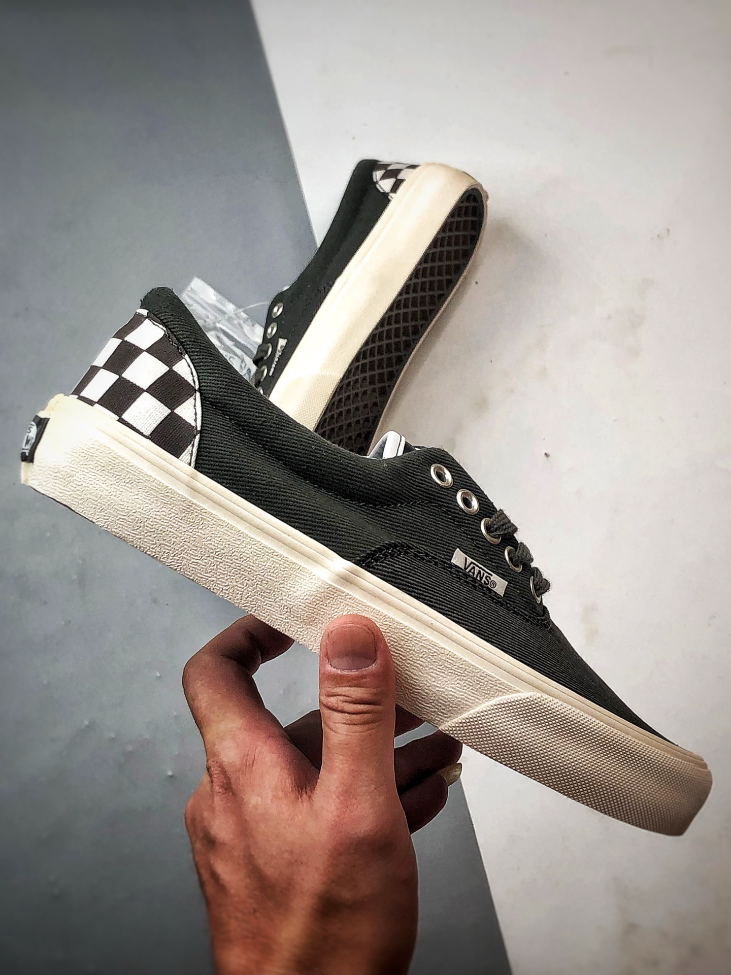 160 VAINL ARCHIVE x Vans Era 黑色 联名款牛仔水洗做旧休闲低帮板鞋 VN000CQ6RUX-Chinese UA Cheap High Quatity Brand Clothes Bags handbags Sneakers wholesale wholesaler seller from China Factory suppliers Fashion Clothing Shoes best Quality Beautiful Price 160 VAINL ARCHIVE x Vans Era 黑色 联名款牛仔水洗做旧休闲低帮板鞋 VN000CQ6RUX