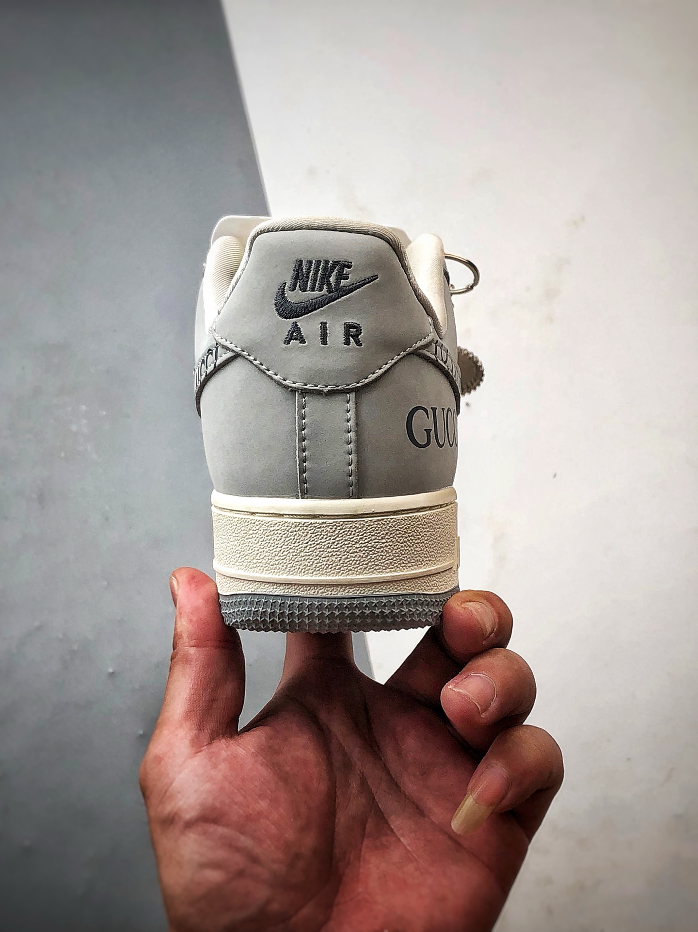 Gucci x Air Force 1 Low 灰白 DF0188-050-莆田鞋,莆田鞋货源,高仿鞋,高仿鞋货源,安福档口,莆田高仿鞋,莆田鞋批发,高仿鞋批发,莆田高仿运动鞋,高仿运动鞋,莆田运动鞋 Gucci x Air Force 1 Low 灰白 DF0188-050