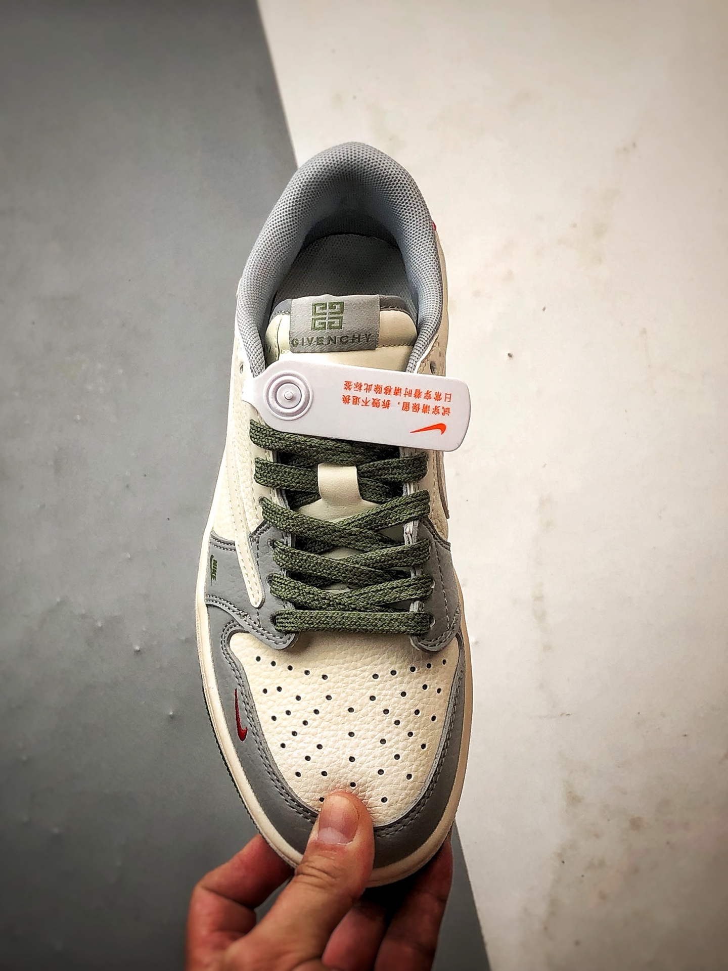 Air Jordan 1 Low ”高端定制” 纪梵希白灰绿倒钩 XS7089-600-莆田鞋,莆田鞋货源,高仿鞋,高仿鞋货源,安福档口,莆田高仿鞋,莆田鞋批发,高仿鞋批发,莆田高仿运动鞋,高仿运动鞋,莆田运动鞋 Air Jordan 1 Low ”高端定制” 纪梵希白灰绿倒钩 XS7089-600