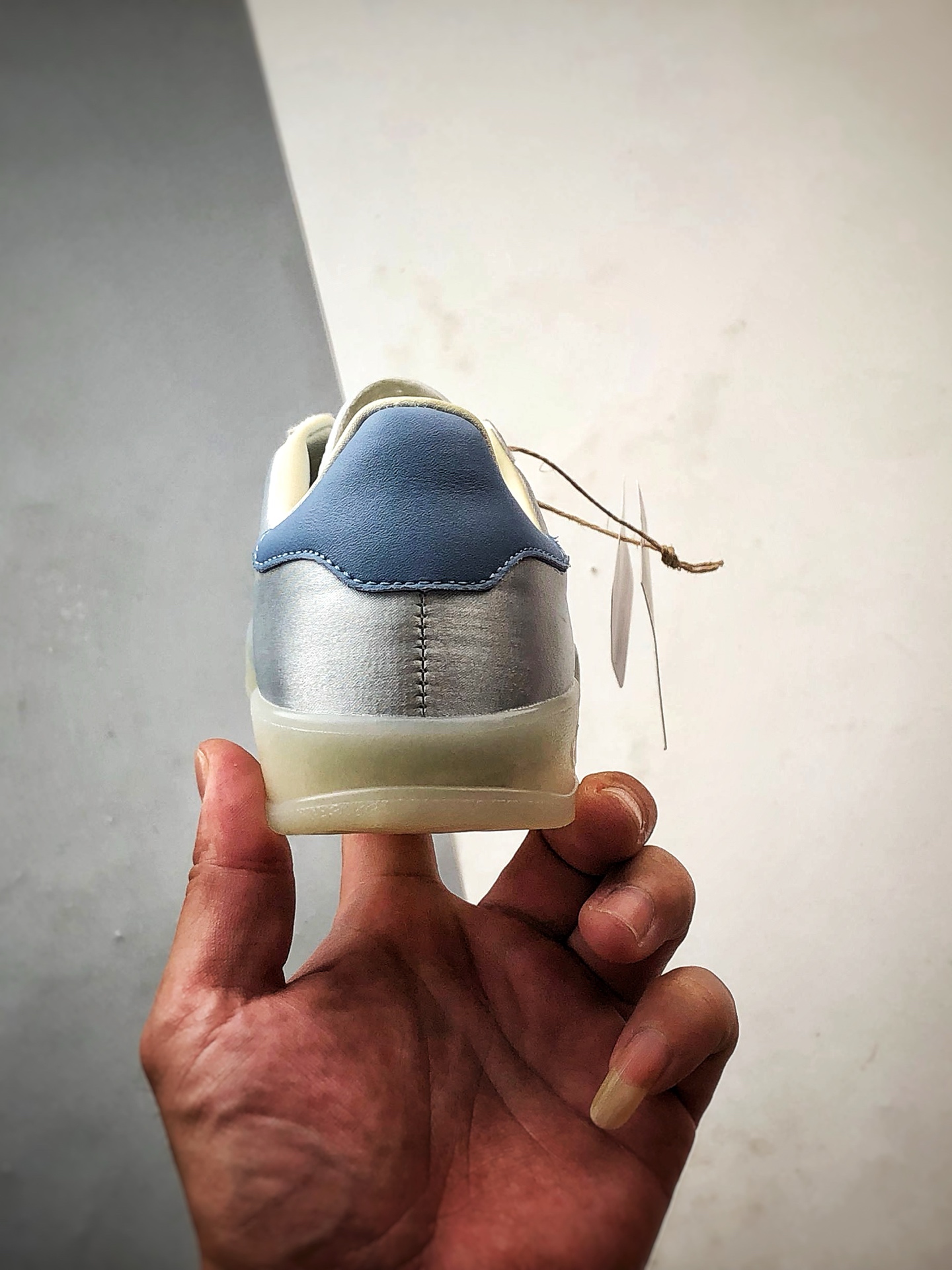 AD Originals Gazelle Indoor 冰雾蓝 三叶草复古休闲运动板鞋 JI2711