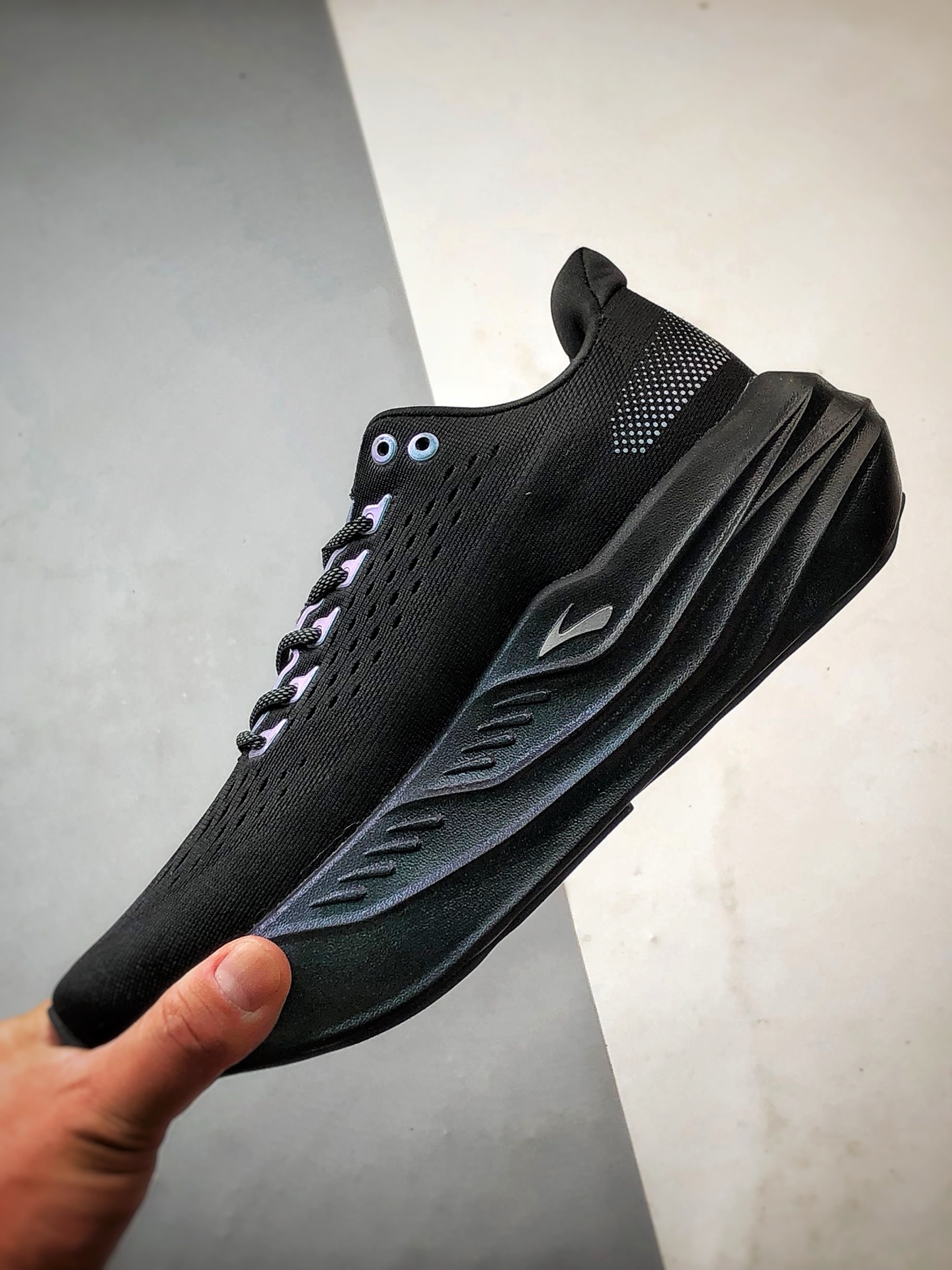 Brooks布鲁克斯 Glycerin max 黑色 舒适简约防滑耐磨低帮跑步鞋