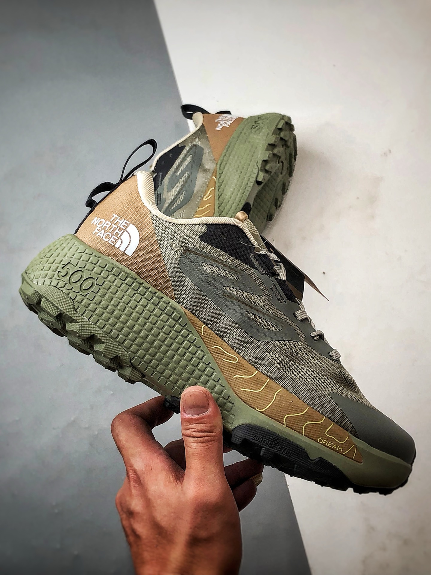 北面The North Face Altamesa 500 灰绿 圆头系带减震耐磨低帮越野徒步鞋