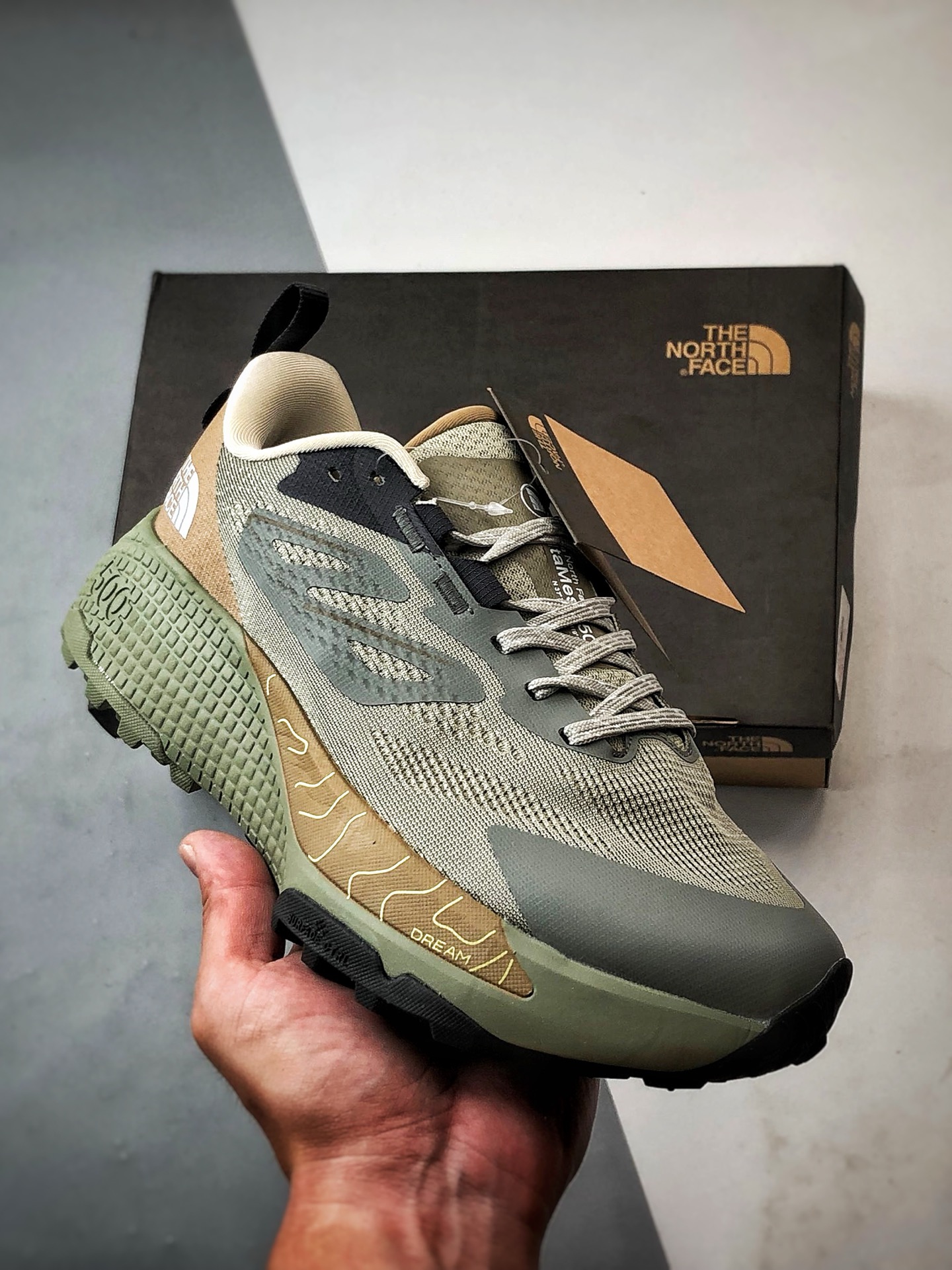 北面The North Face Altamesa 500 灰绿 圆头系带减震耐磨低帮越野徒步鞋