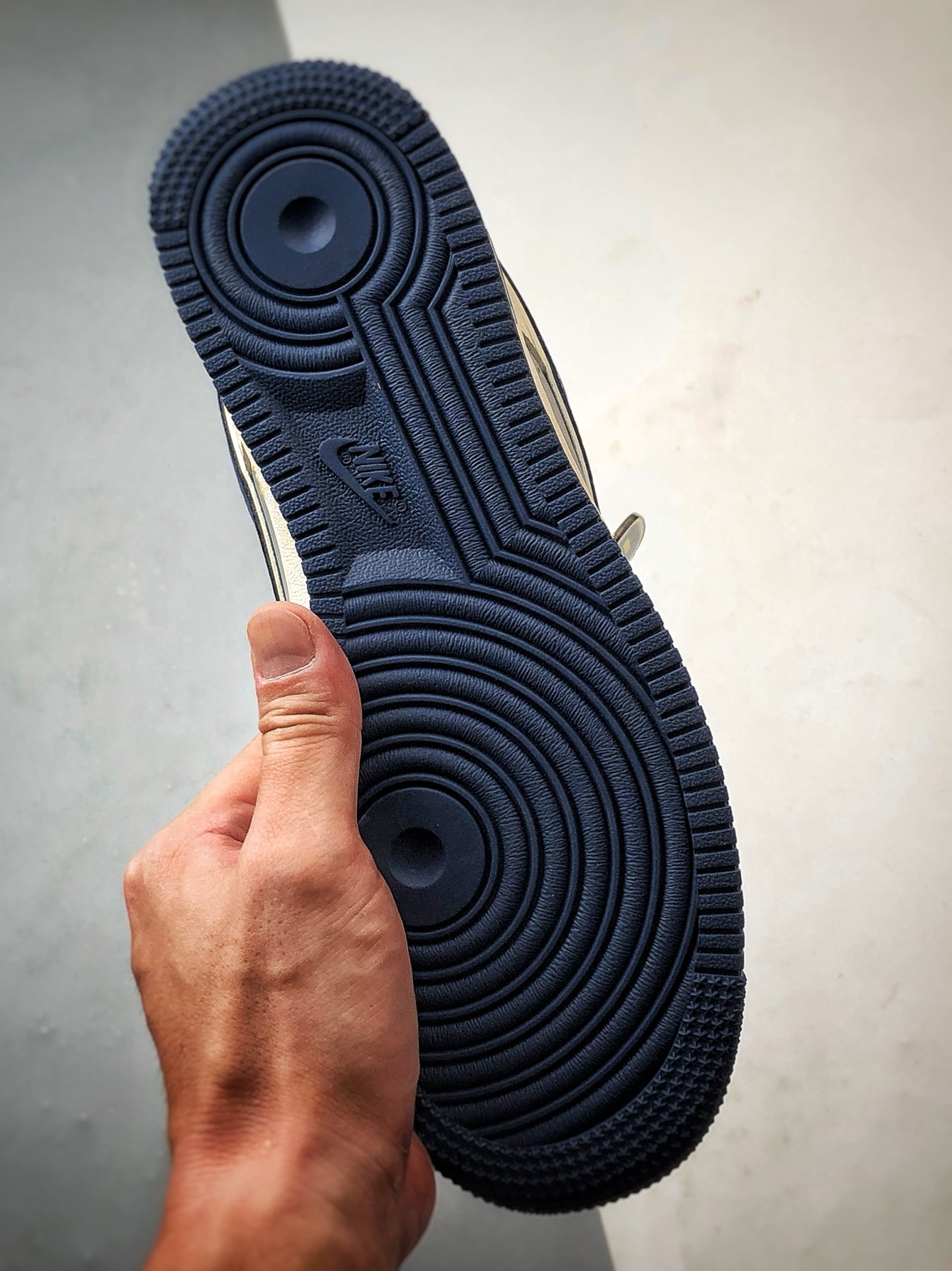 Air Force 1 Low 小米su7米灰蓝黄 XX3168-213-莆田鞋,莆田鞋货源,高仿鞋,高仿鞋货源,安福档口,莆田高仿鞋,莆田鞋批发,高仿鞋批发,莆田高仿运动鞋,高仿运动鞋,莆田运动鞋 Air Force 1 Low 小米su7米灰蓝黄 XX3168-213