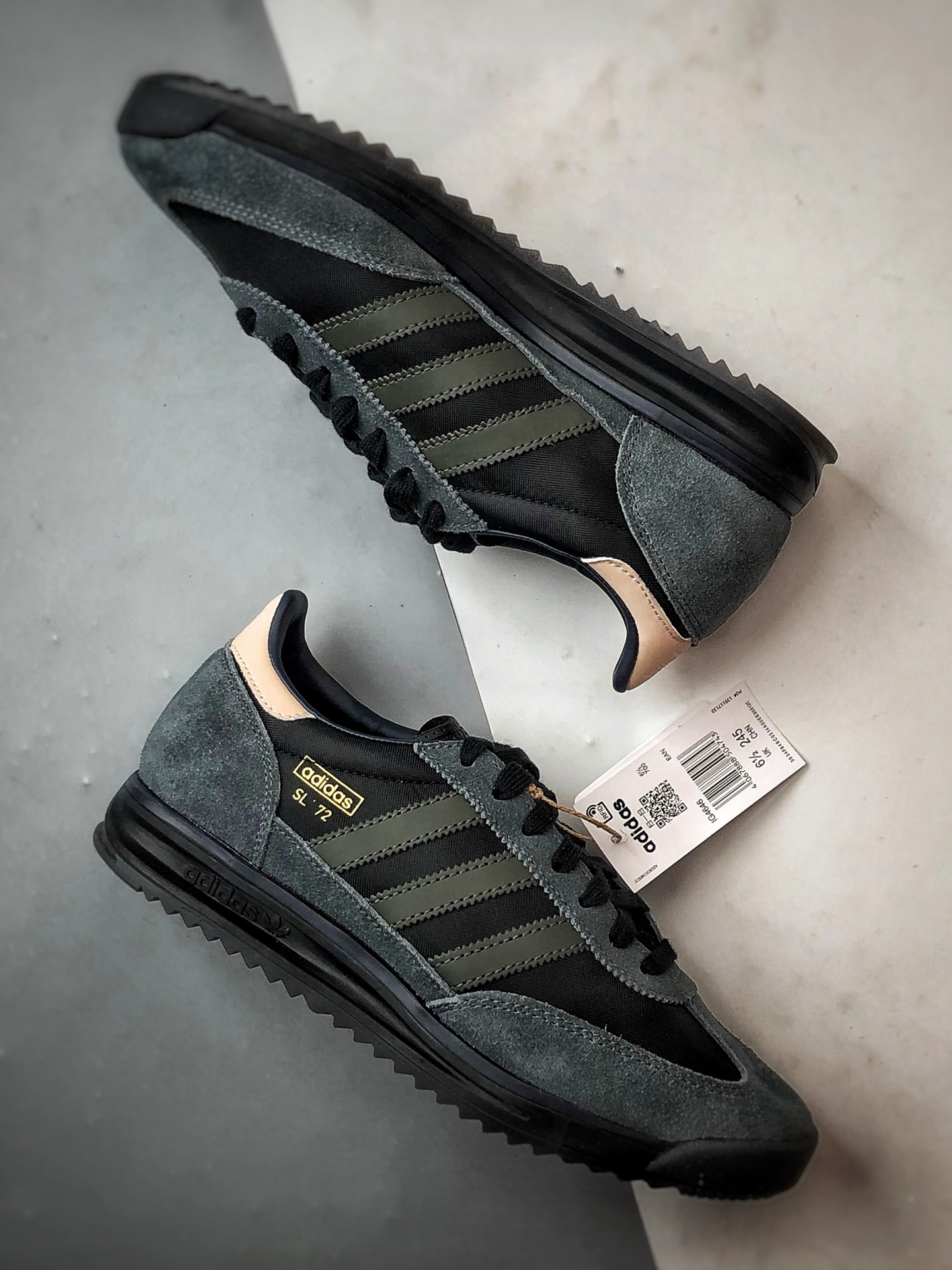 200 AD Originals SL 72 RS 碳黑色 经典复古轻便休闲运动慢跑鞋 IG4646