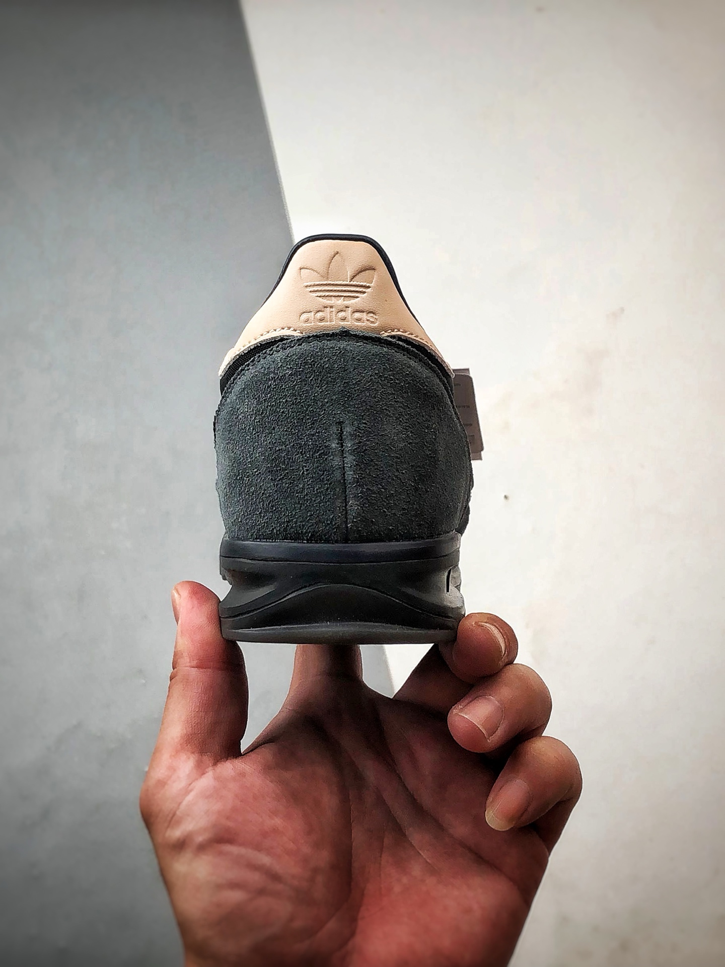 200 AD Originals SL 72 RS 碳黑色 经典复古轻便休闲运动慢跑鞋 IG4646