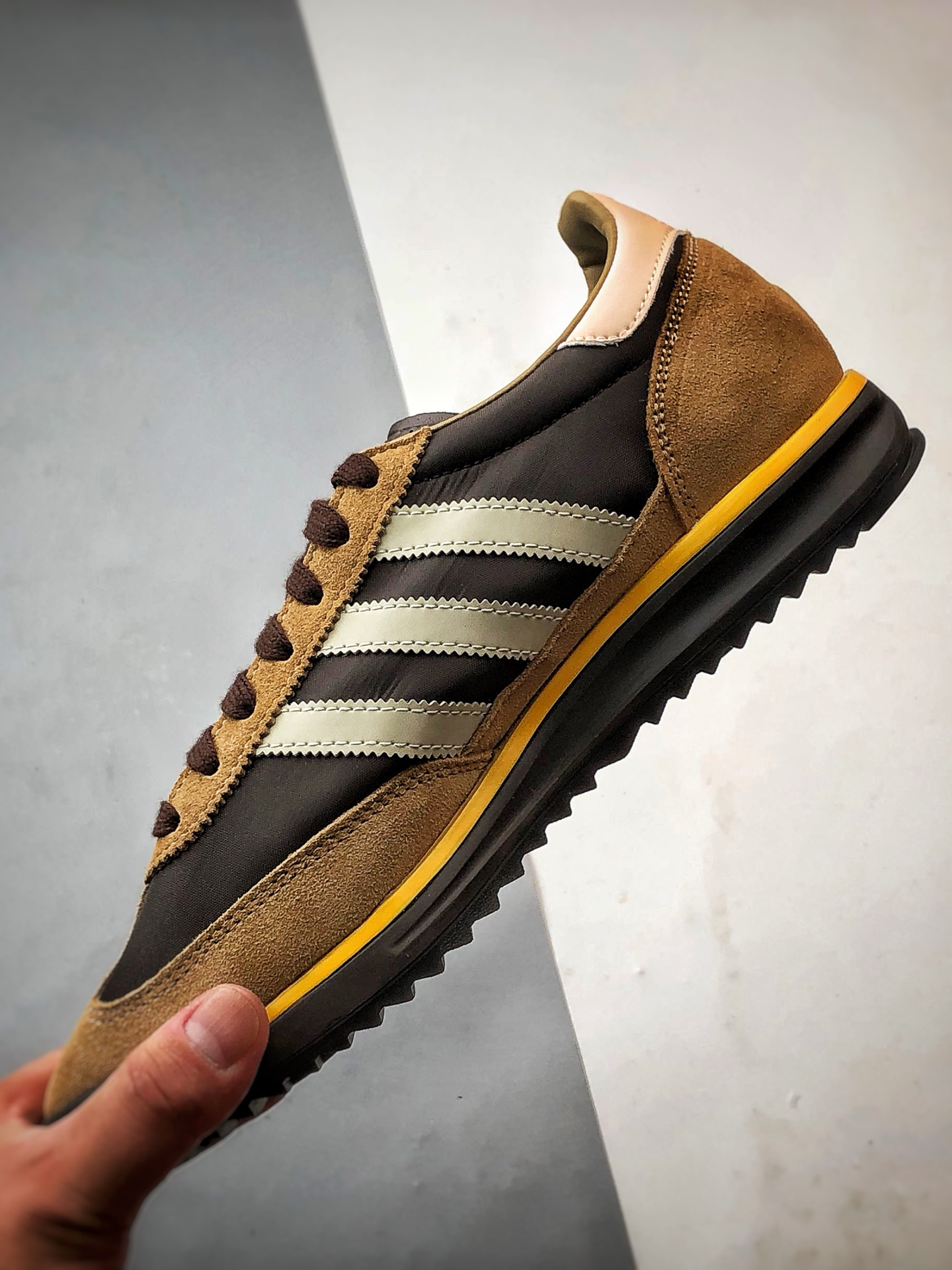 200 AD Originals SL 72 RS 板栗粽 经典复古轻便休闲运动慢跑鞋 IG4645