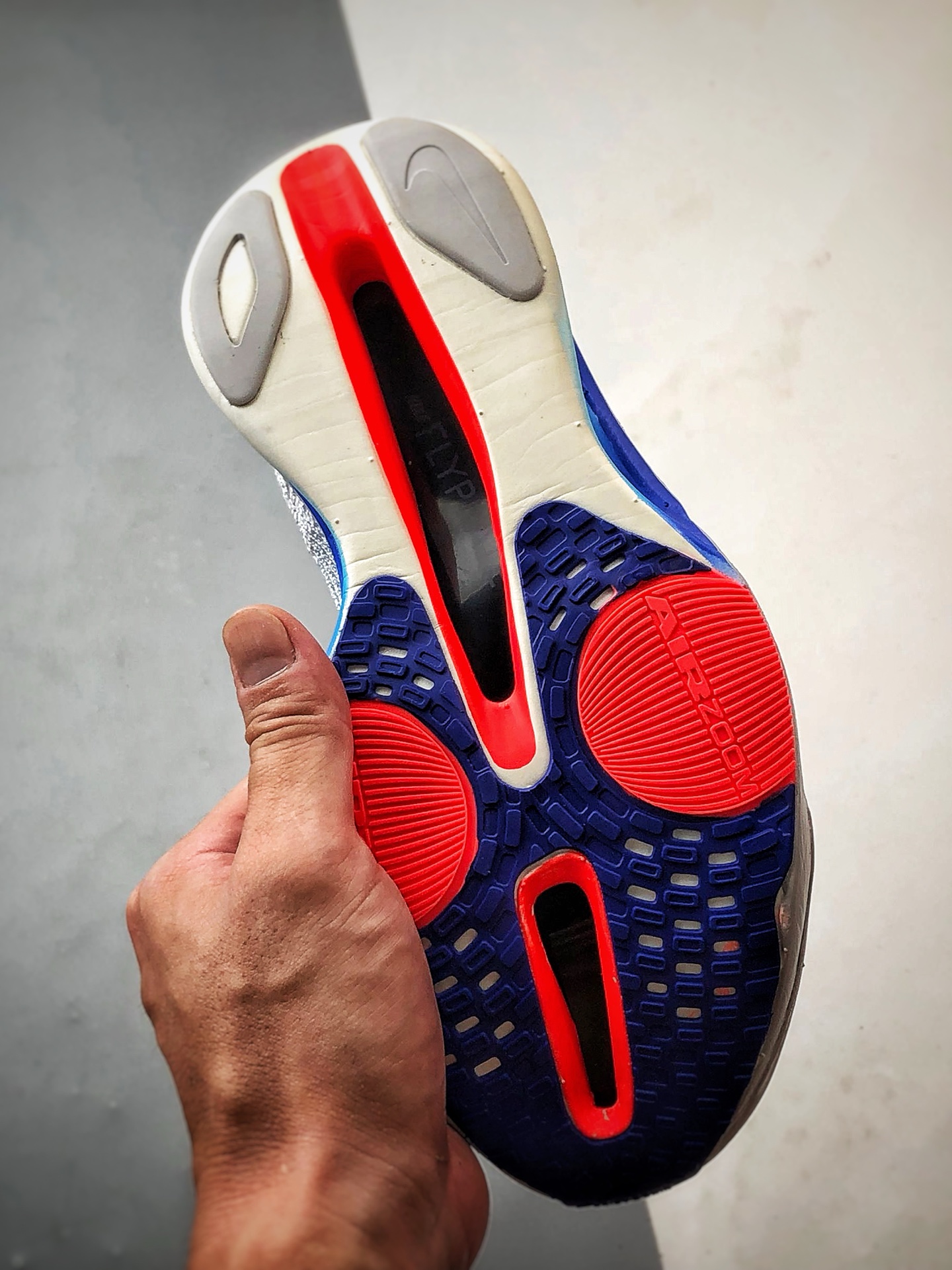 240 NK Air Zoom Alphafly 3 灰蓝色 阿尔法飞行3代系列马拉松轻量竞速运动跑鞋 FD8311-001