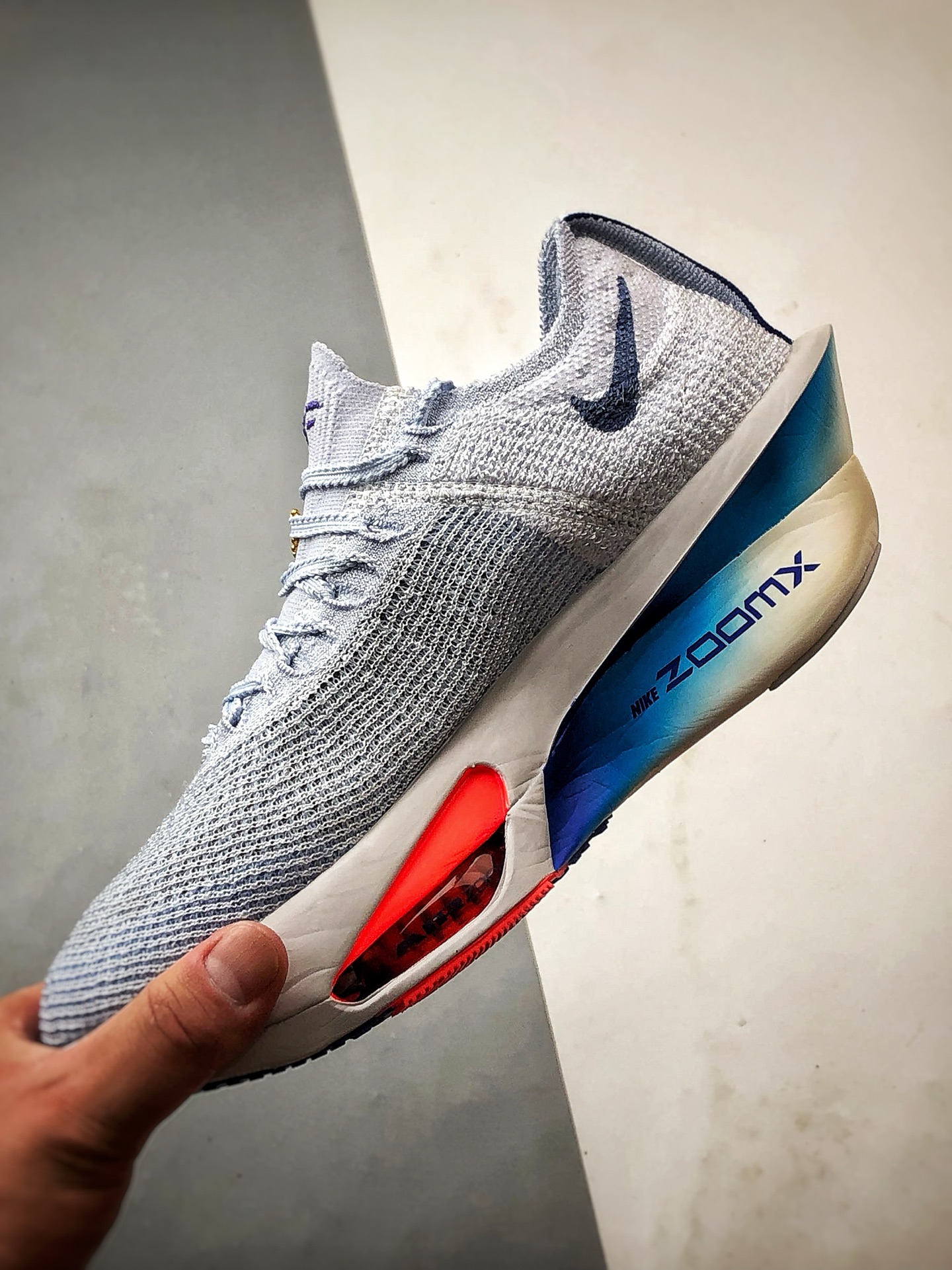 240 NK Air Zoom Alphafly 3 灰蓝色 阿尔法飞行3代系列马拉松轻量竞速运动跑鞋 FD8311-001