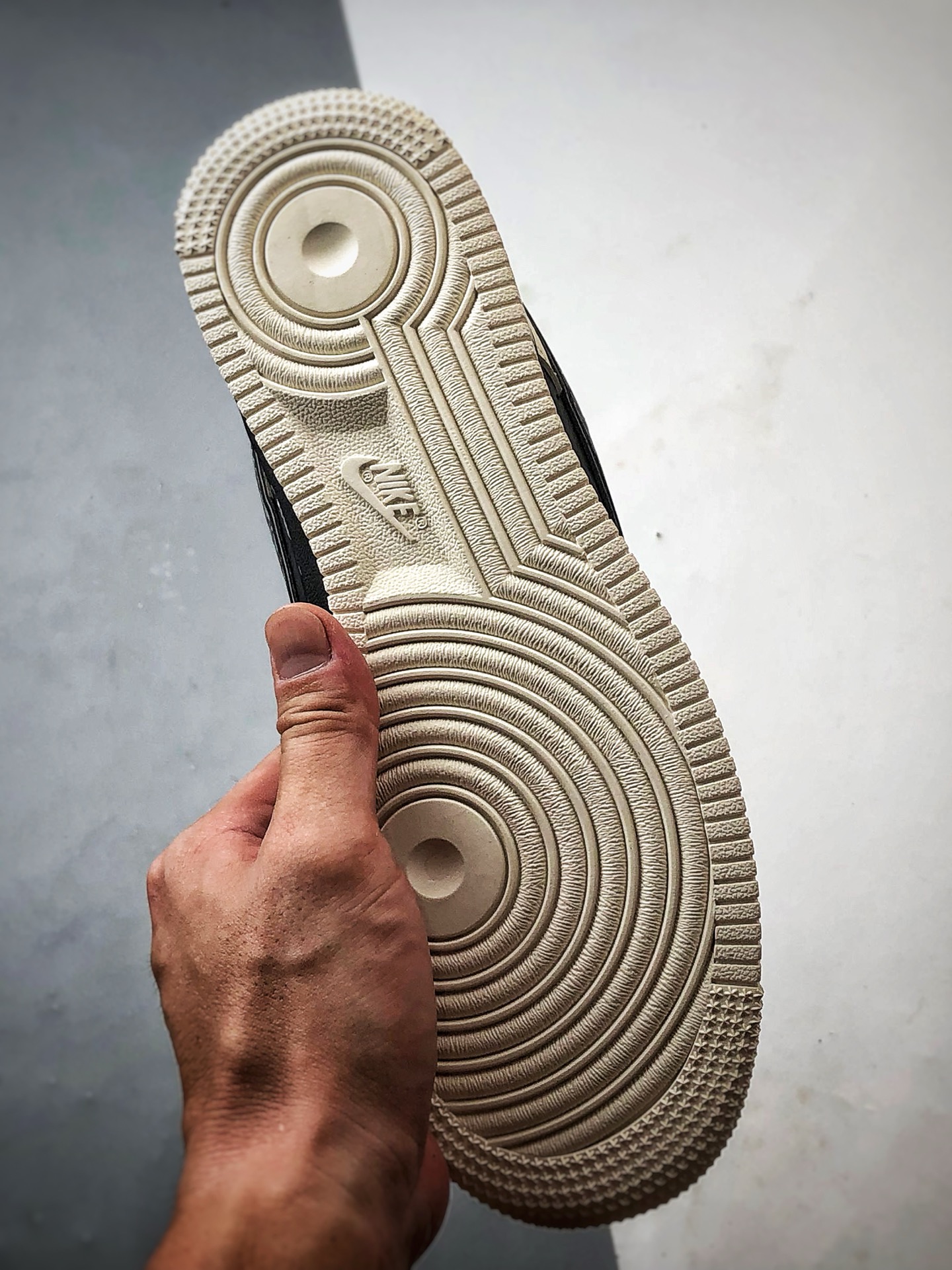 280 Air Force 1 '07 Low 米黑碳灰钩 XX3168-206-Chinese UA Cheap High Quatity Brand Clothes Bags handbags Sneakers wholesale wholesaler seller from China Factory suppliers Fashion Clothing Shoes best Quality Beautiful Price 280 Air Force 1 '07 Low 米黑碳灰钩 XX3168-206