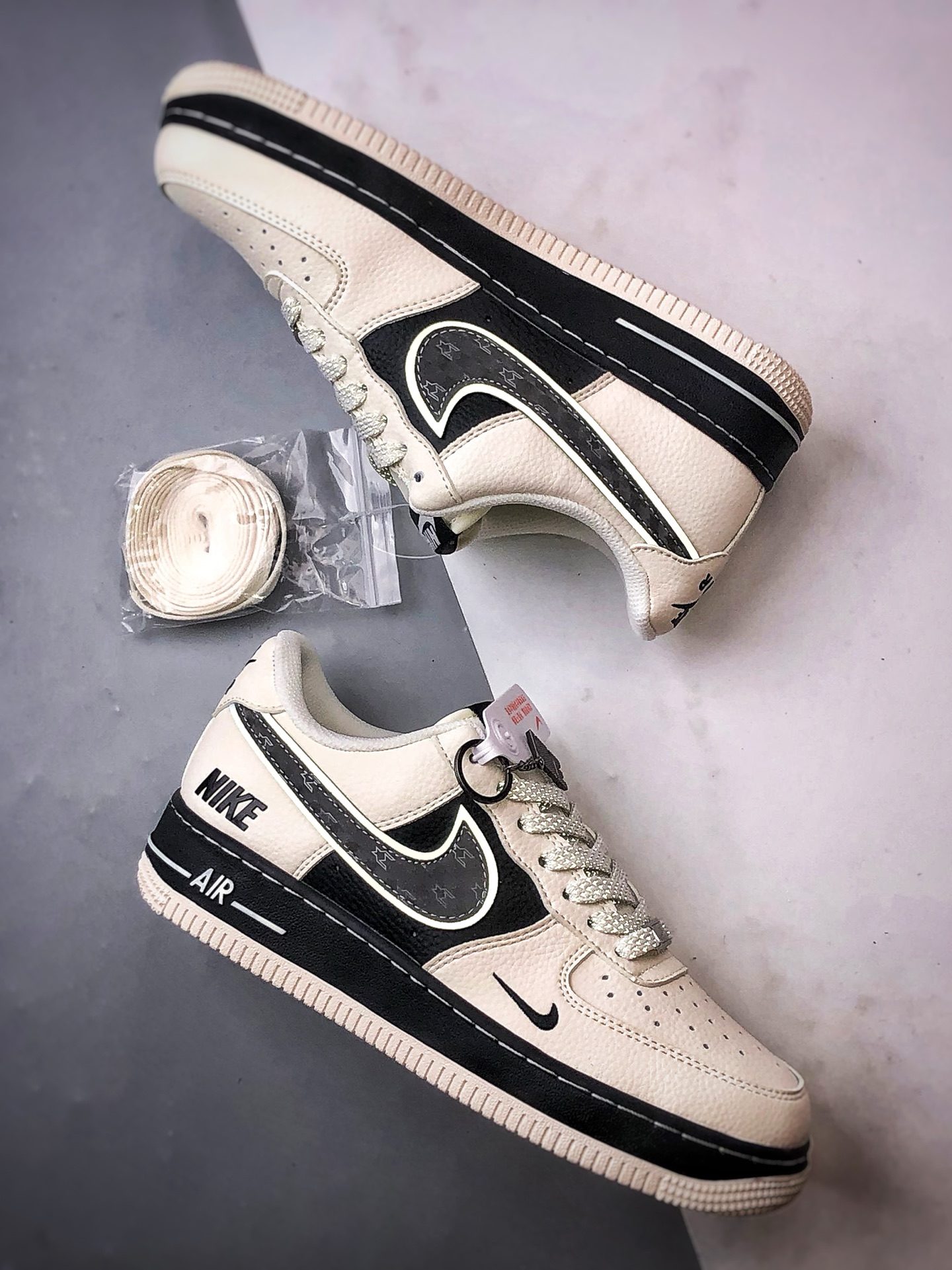 280 Air Force 1 '07 Low 米黑碳灰钩 XX3168-206-Chinese UA Cheap High Quatity Brand Clothes Bags handbags Sneakers wholesale wholesaler seller from China Factory suppliers Fashion Clothing Shoes best Quality Beautiful Price 280 Air Force 1 '07 Low 米黑碳灰钩 XX3168-206