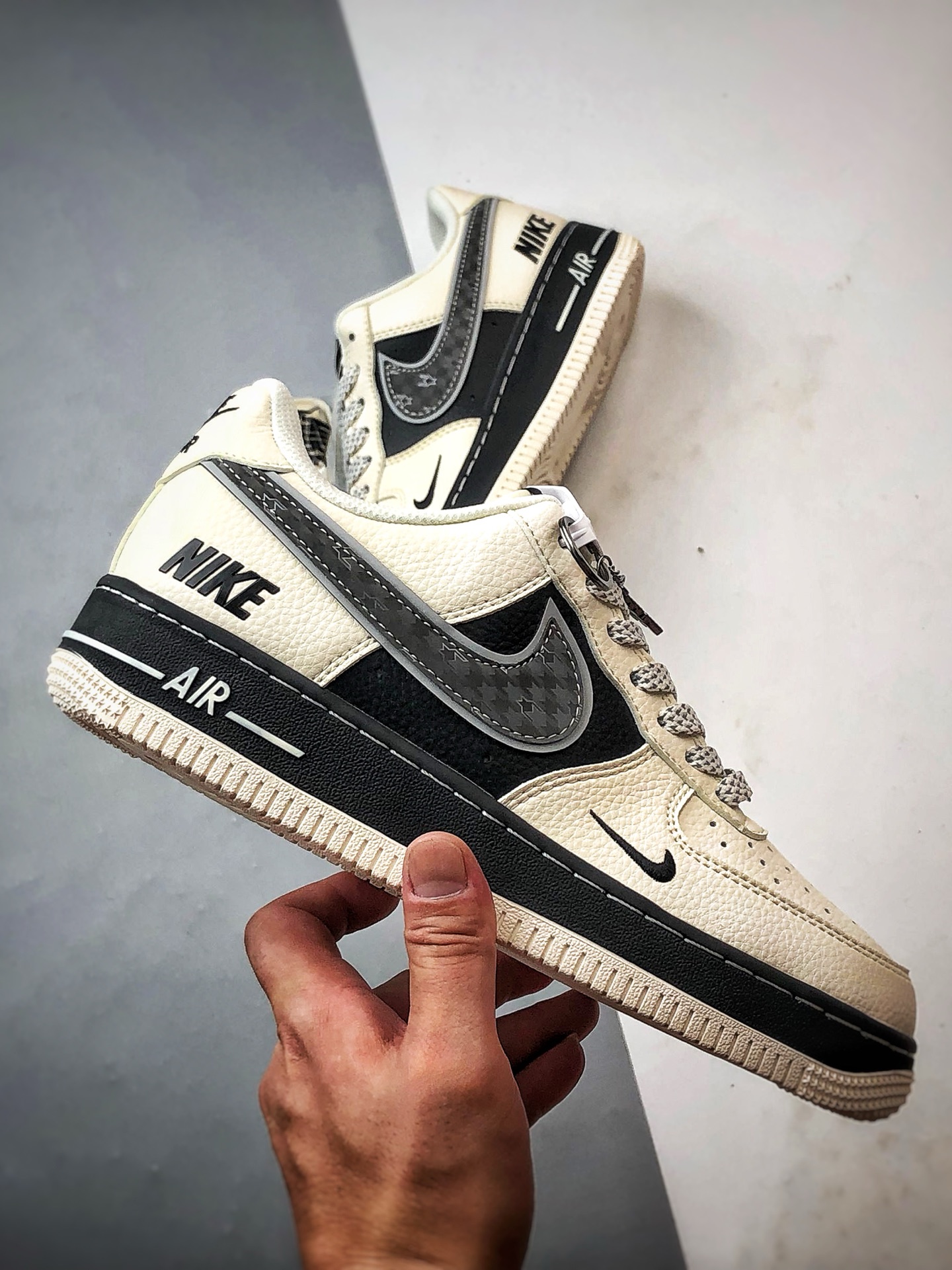 280 Air Force 1 '07 Low 米黑碳灰钩 XX3168-206-Chinese UA Cheap High Quatity Brand Clothes Bags handbags Sneakers wholesale wholesaler seller from China Factory suppliers Fashion Clothing Shoes best Quality Beautiful Price 280 Air Force 1 '07 Low 米黑碳灰钩 XX3168-206