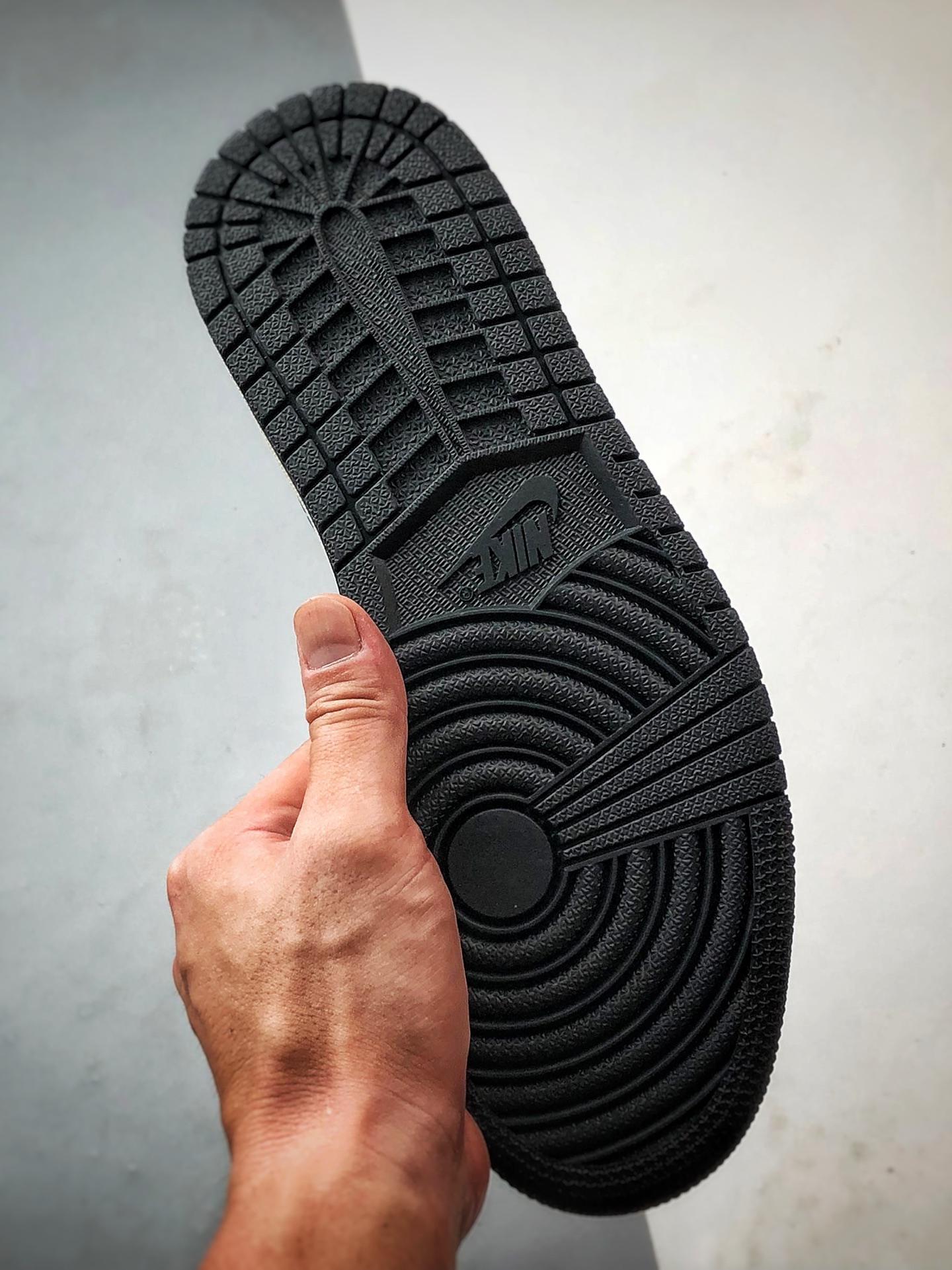 290 Air Jordan 1 Low OG ”高端定制” Kaws米白蓝灰倒钩 XS2024-053-Chinese UA Cheap High Quatity Brand Clothes Bags handbags Sneakers wholesale wholesaler seller from China Factory suppliers Fashion Clothing Shoes best Quality Beautiful Price 290 Air Jordan 1 Low OG ”高端定制” Kaws米白蓝灰倒钩 XS2024-053