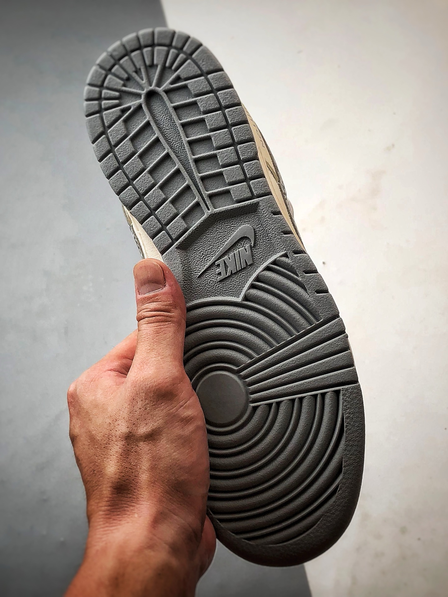 290 NK Dunk Low Retro ”DIY高端定制” LV反光米白灰 低帮休闲运动板鞋 JP1648-014