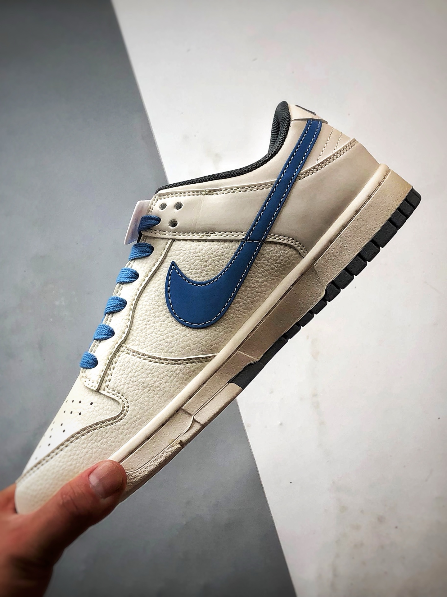 290 NK Dunk Low Retro ”DIY高端定制” LV反光米灰蓝钩 低帮休闲运动板鞋 JP1648-006