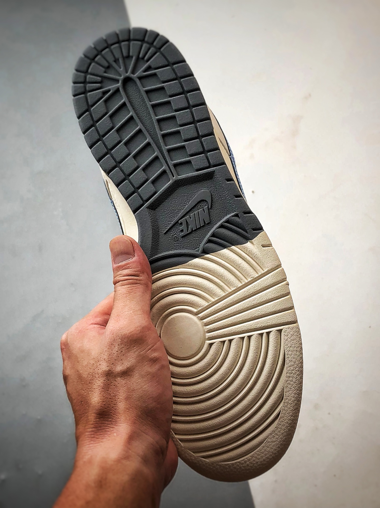 290 NK Dunk Low Retro ”DIY高端定制” LV反光米灰蓝钩 低帮休闲运动板鞋 JP1648-006