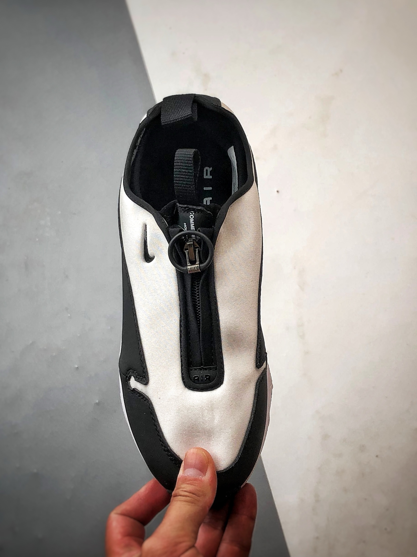 200 CDG x NK Air Max Sunder 黑白 联名款解构机能风全掌气垫休闲跑步鞋-Chinese UA Cheap High Quatity Brand Clothes Bags handbags Sneakers wholesale wholesaler seller from China Factory suppliers Fashion Clothing Shoes best Quality Beautiful Price 200 CDG x NK Air Max Sunder 黑白 联名款解构机能风全掌气垫休闲跑步鞋