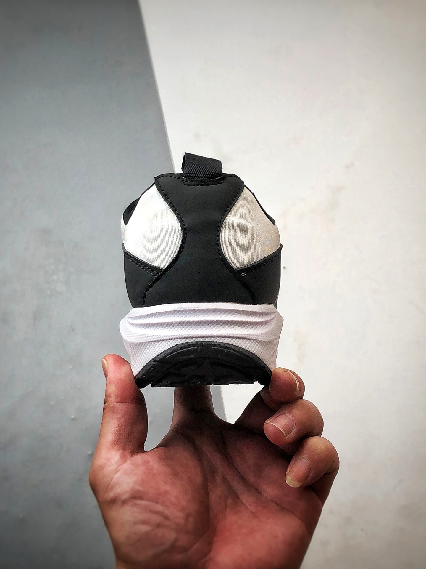 200 CDG x NK Air Max Sunder 黑白 联名款解构机能风全掌气垫休闲跑步鞋-Chinese UA Cheap High Quatity Brand Clothes Bags handbags Sneakers wholesale wholesaler seller from China Factory suppliers Fashion Clothing Shoes best Quality Beautiful Price 200 CDG x NK Air Max Sunder 黑白 联名款解构机能风全掌气垫休闲跑步鞋