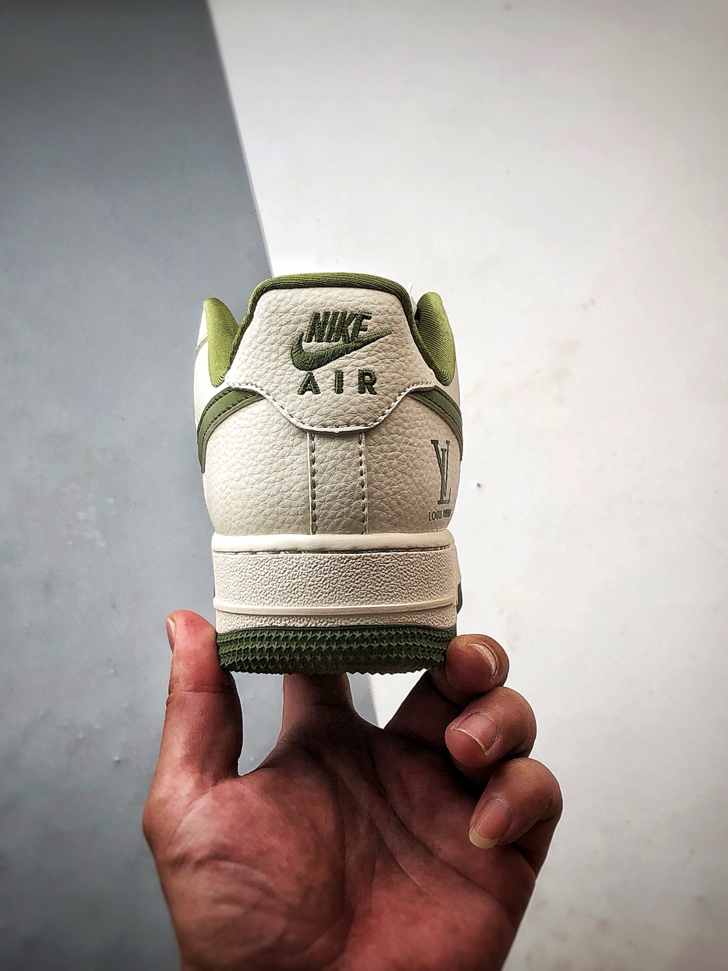 280 LV x Air Force 1 Low 麻布拼接米白绿 XX3168-192-Chinese UA Cheap High Quatity Brand Clothes Bags handbags Sneakers wholesale wholesaler seller from China Factory suppliers Fashion Clothing Shoes best Quality Beautiful Price 280 LV x Air Force 1 Low 麻布拼接米白绿 XX3168-192