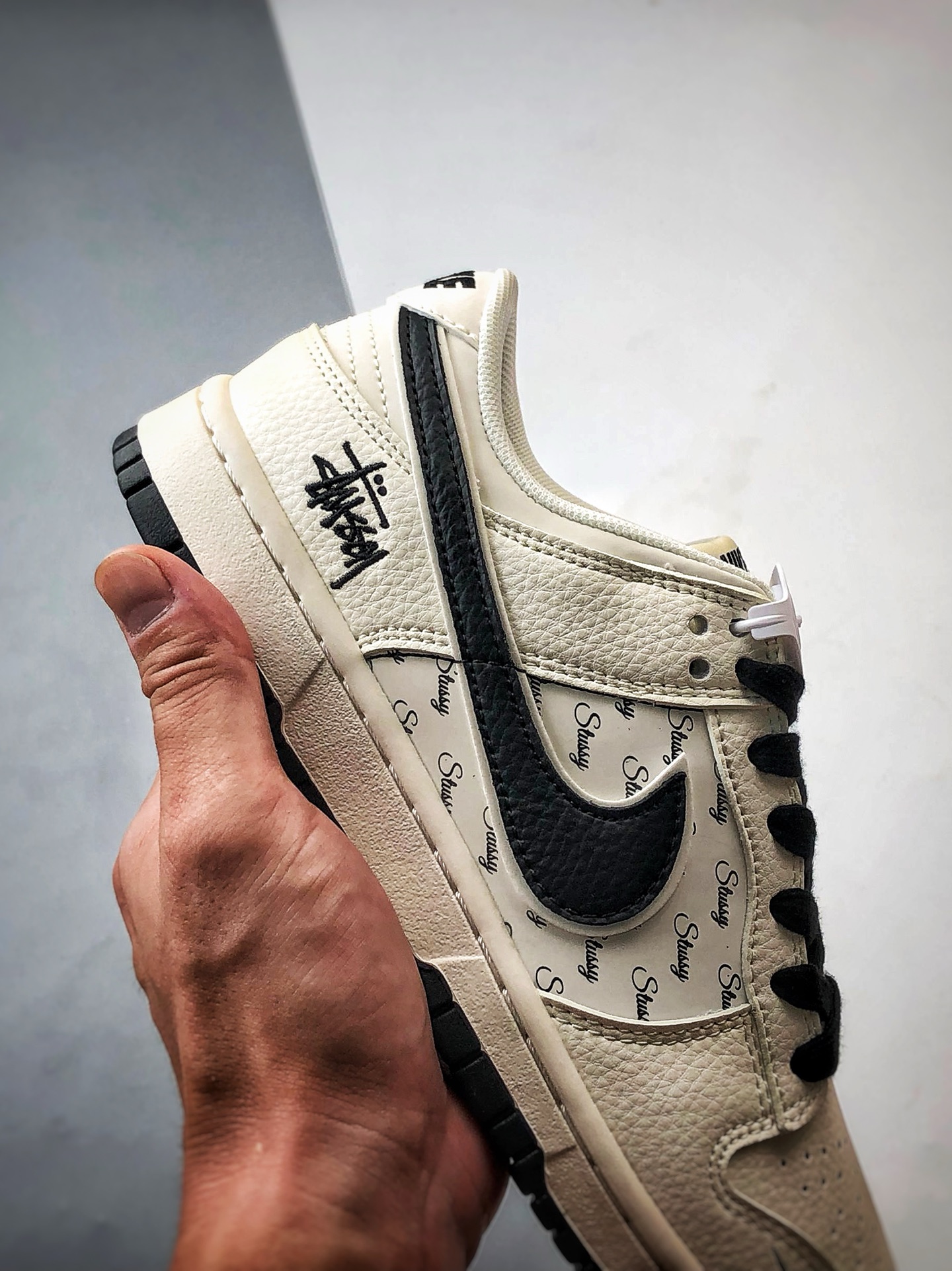 290 NK Dunk Low Retro ”DIY高端定制” 斯图西米白黑 低帮休闲运动板鞋 JP1648-023