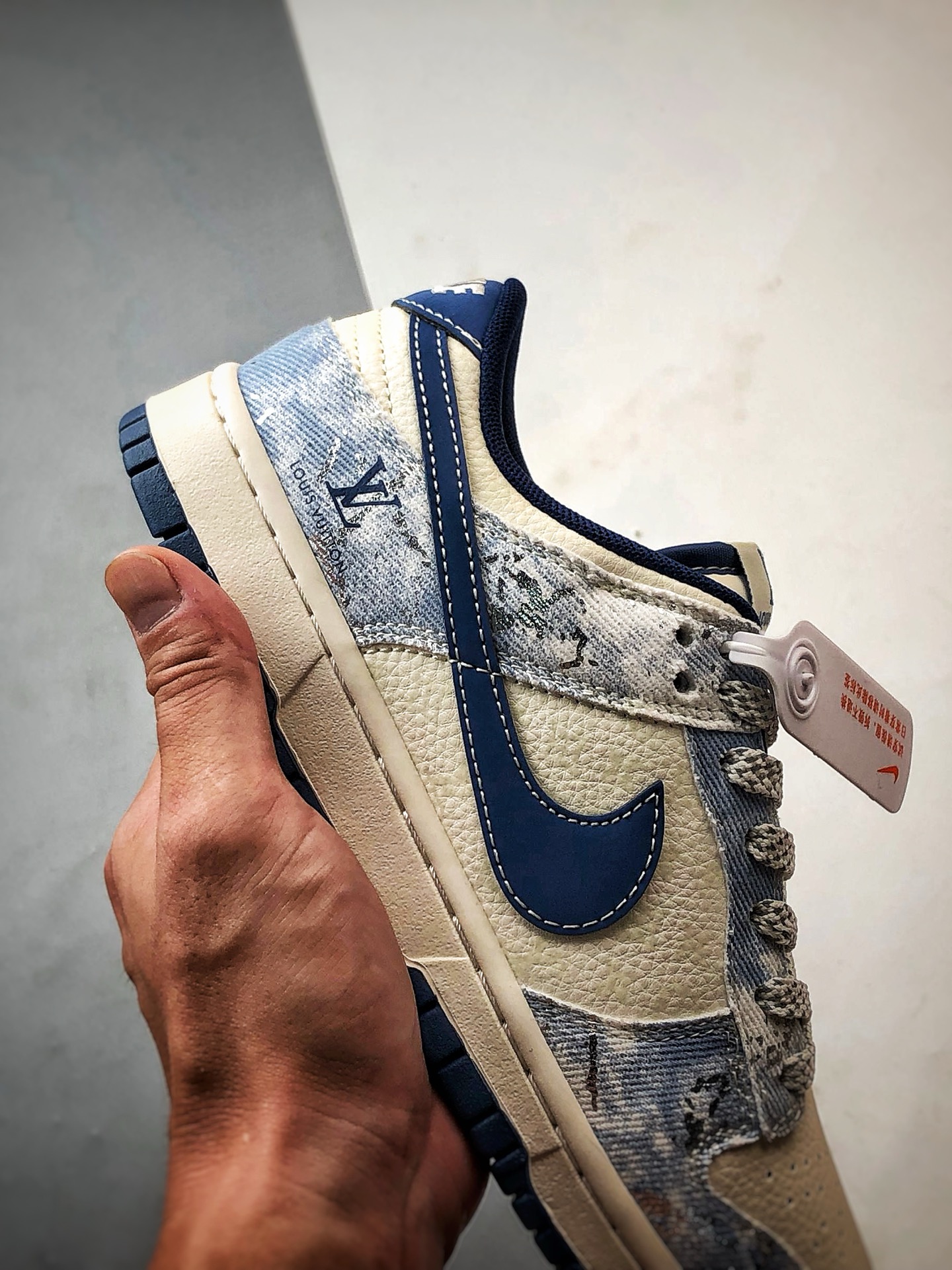 290 NK Dunk Low Retro ”DIY高端定制” LV米白蓝牛仔布 低帮休闲运动板鞋 JP1648-019