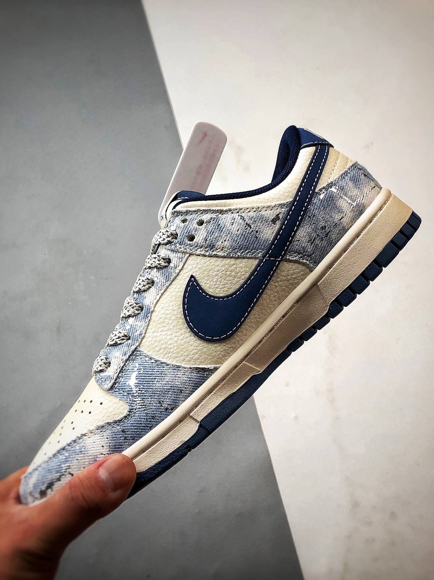 290 NK Dunk Low Retro ”DIY高端定制” LV米白蓝牛仔布 低帮休闲运动板鞋 JP1648-019