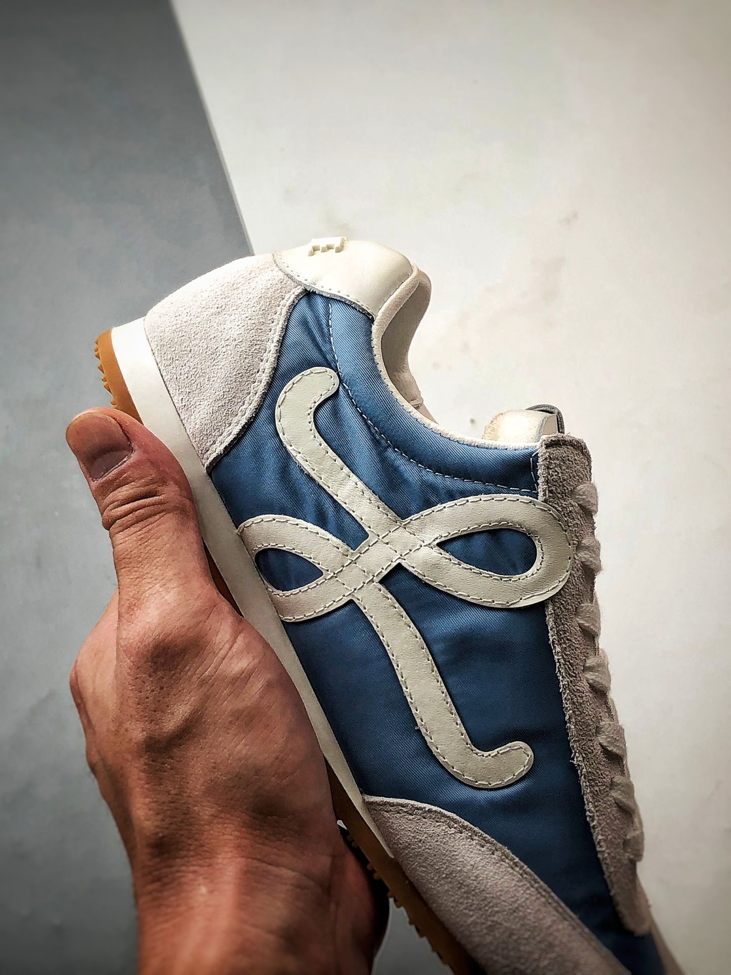 370 市售顶级 任意细节不惧对比 罗意威/Loewe 2025 | Ballet Runner 2.0 蓝色 早春新款爆款芭蕾舞鞋-Chinese UA Cheap High Quatity Brand Clothes Bags handbags Sneakers wholesale wholesaler seller from China Factory suppliers Fashion Clothing Shoes best Quality Beautiful Price 370 市售顶级 任意细节不惧对比 罗意威/Loewe 2025 | Ballet Runner 2.0 蓝色 早春新款爆款芭蕾舞鞋