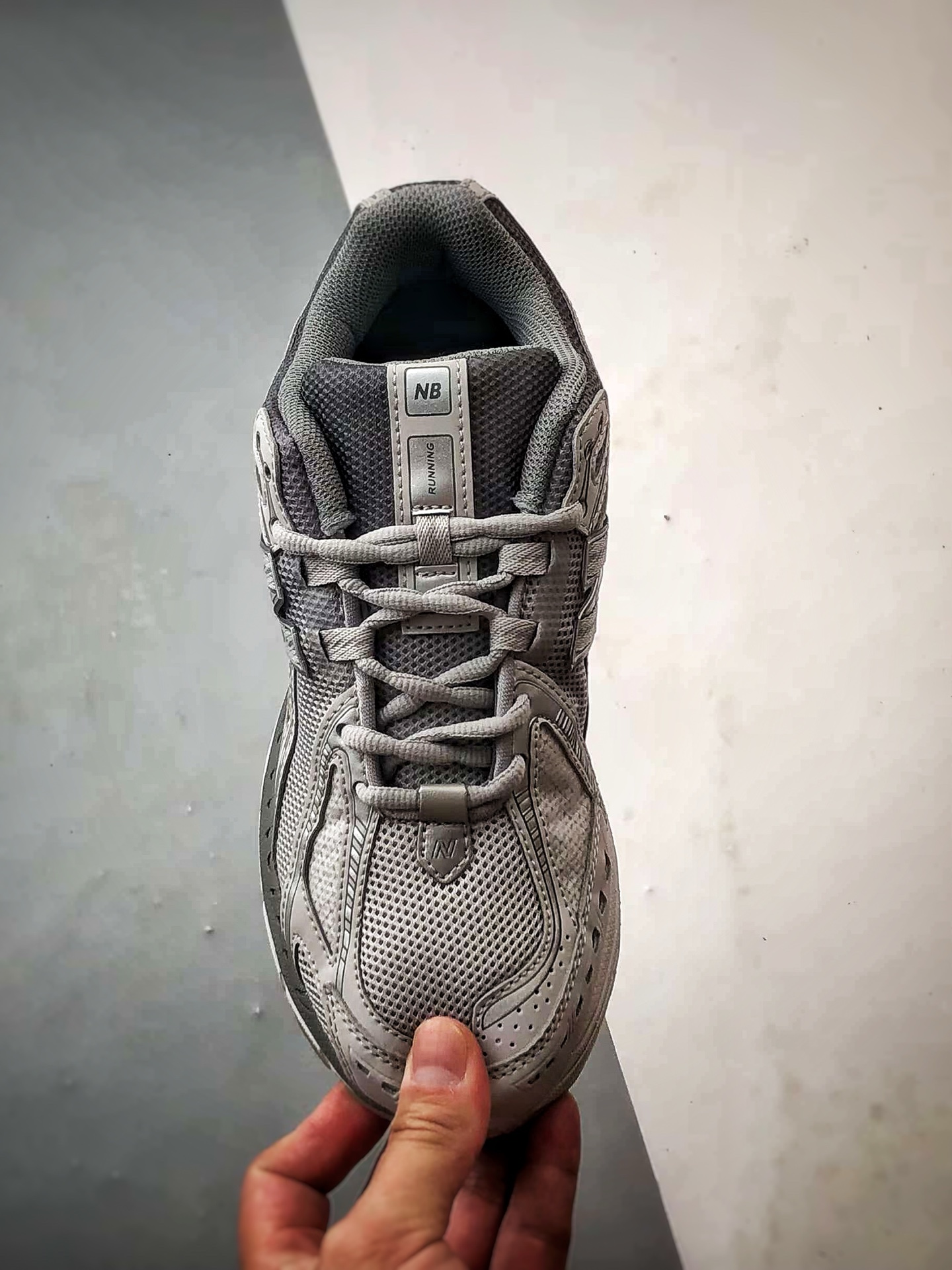 220 New Balance 1906R 石灰色 复古潮流休闲运动慢跑鞋 U1906RNY