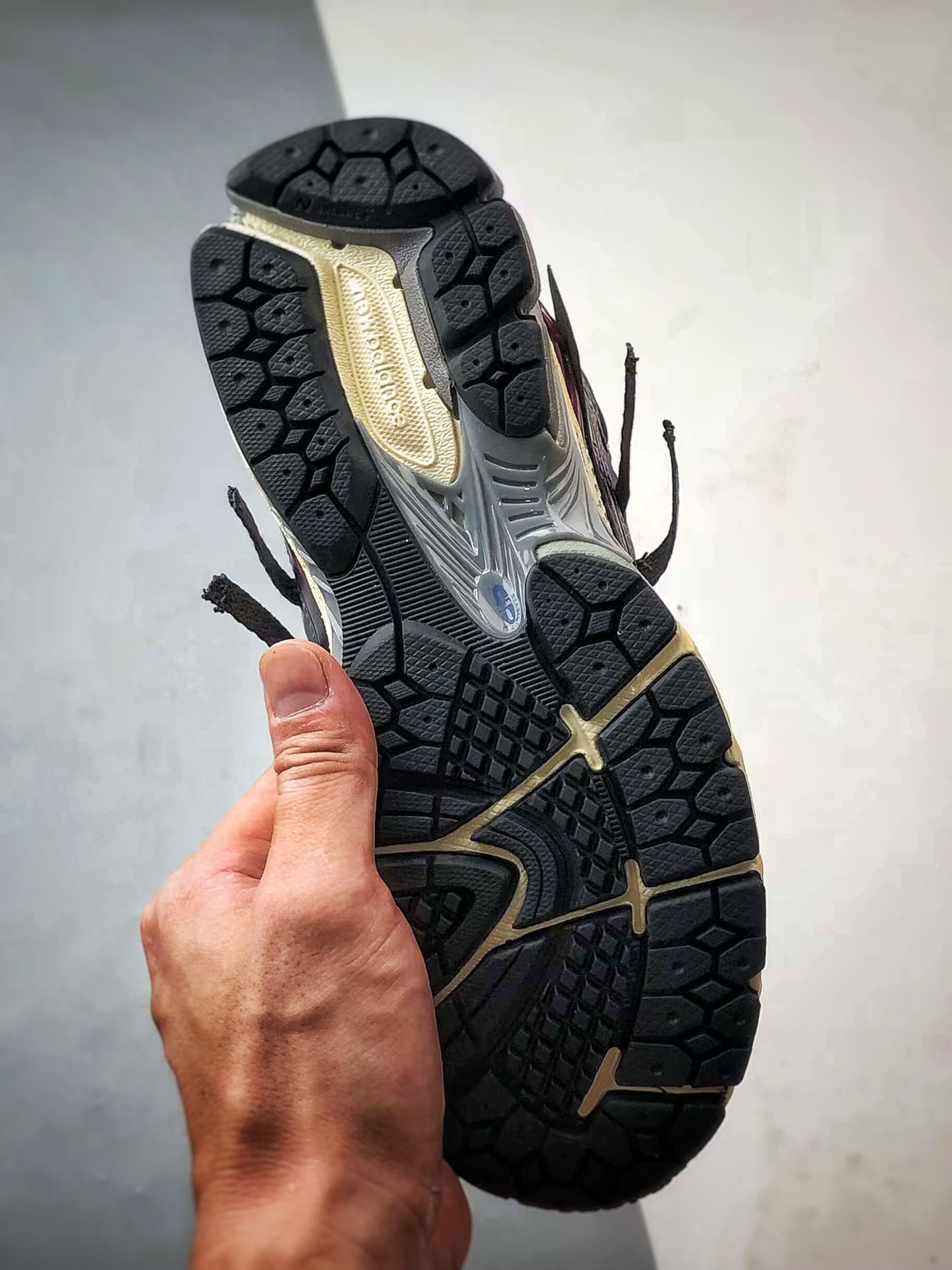 220 New Balance 1906A 解构灰紫 复古潮流休闲运动慢跑鞋 M1906ANB