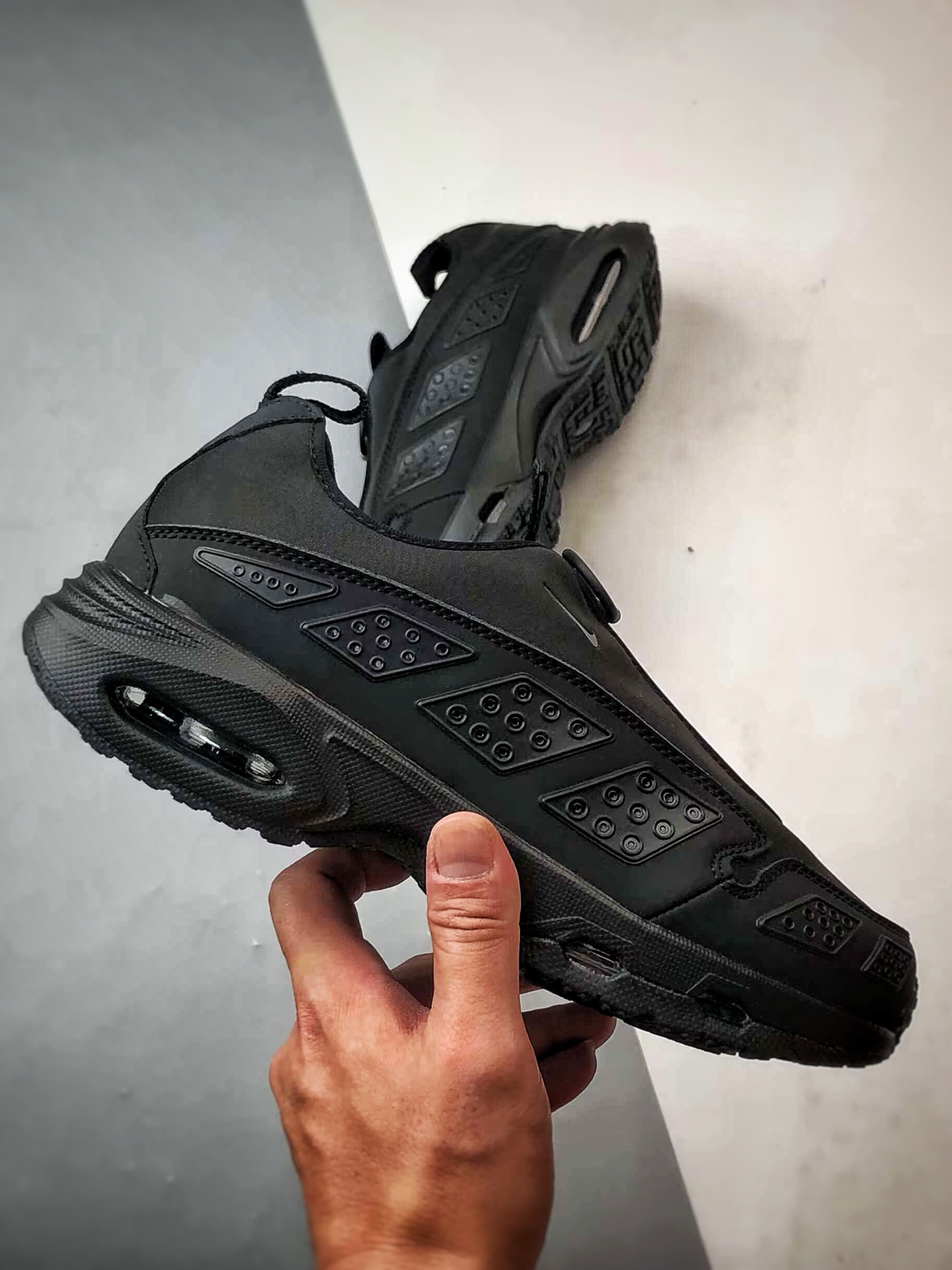 200 NK Air Max Sunder 黑色 解构机能风全掌气垫休闲跑步鞋