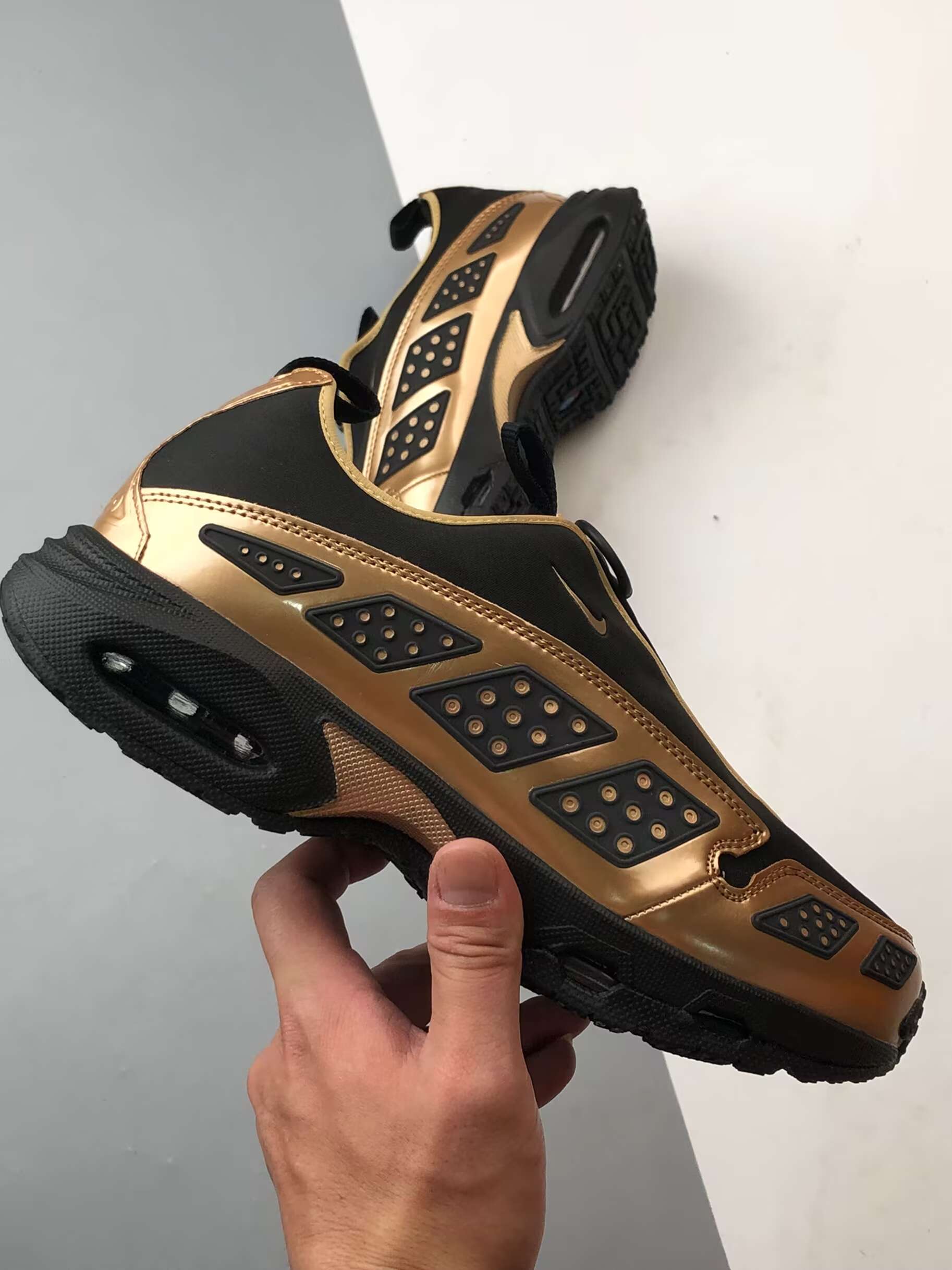 200 NK Air Max Sunder 黑金 解构机能风全掌气垫休闲跑步鞋-Chinese UA Cheap High Quatity Brand Clothes Bags handbags Sneakers wholesale wholesaler seller from China Factory suppliers Fashion Clothing Shoes best Quality Beautiful Price 200 NK Air Max Sunder 黑金 解构机能风全掌气垫休闲跑步鞋