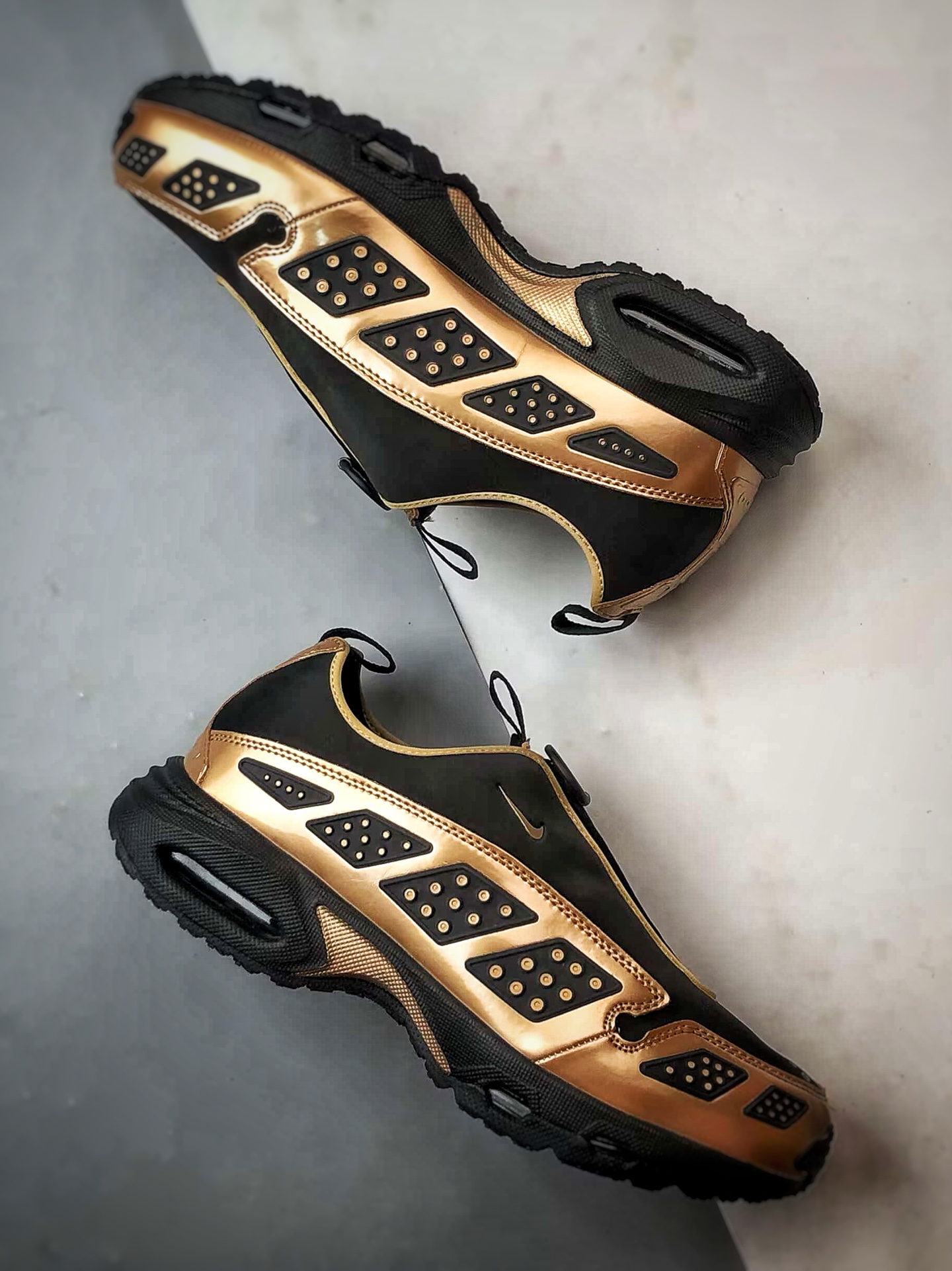 200 NK Air Max Sunder 黑金 解构机能风全掌气垫休闲跑步鞋-Chinese UA Cheap High Quatity Brand Clothes Bags handbags Sneakers wholesale wholesaler seller from China Factory suppliers Fashion Clothing Shoes best Quality Beautiful Price 200 NK Air Max Sunder 黑金 解构机能风全掌气垫休闲跑步鞋