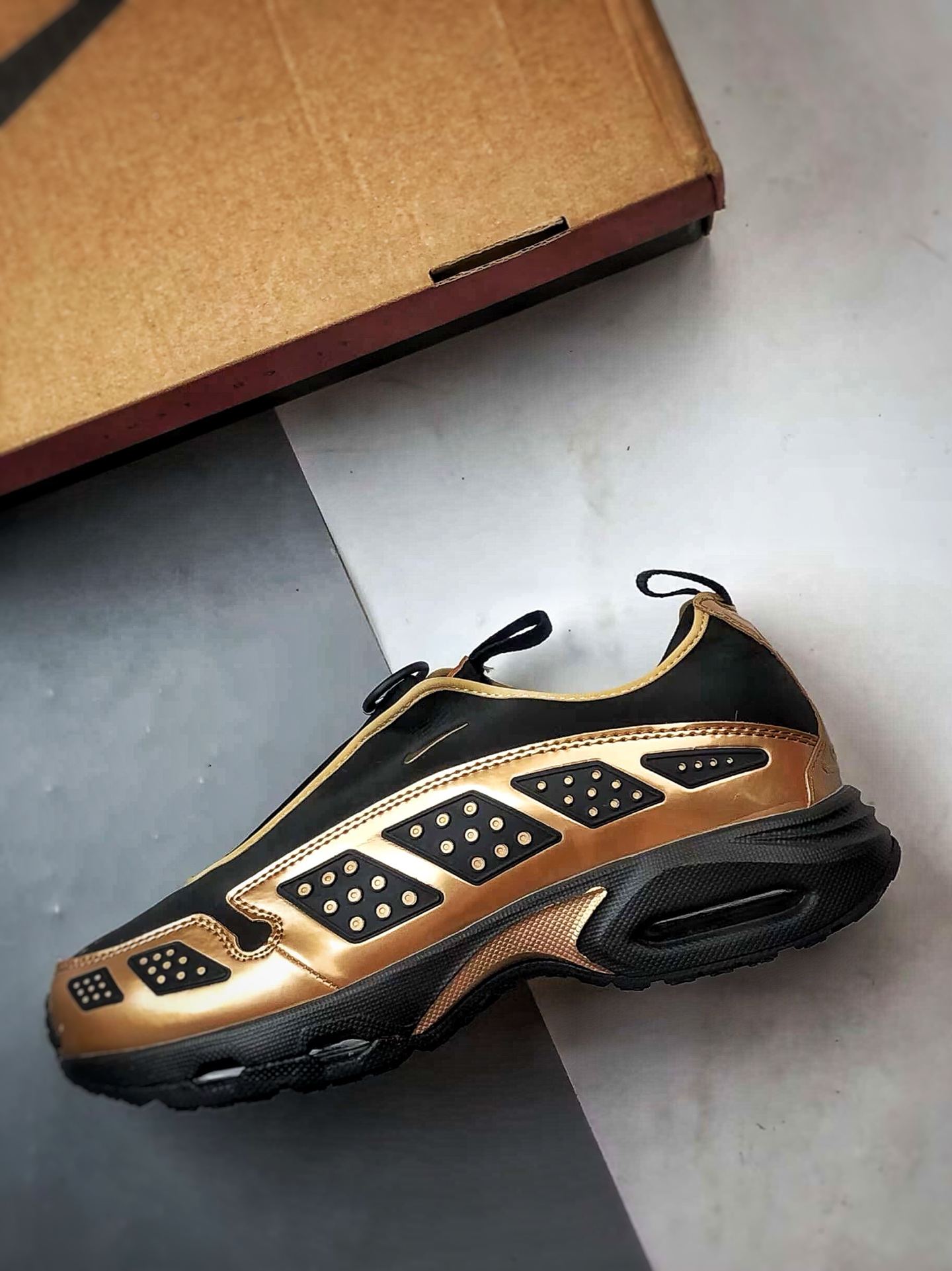 200 NK Air Max Sunder 黑金 解构机能风全掌气垫休闲跑步鞋-Chinese UA Cheap High Quatity Brand Clothes Bags handbags Sneakers wholesale wholesaler seller from China Factory suppliers Fashion Clothing Shoes best Quality Beautiful Price 200 NK Air Max Sunder 黑金 解构机能风全掌气垫休闲跑步鞋