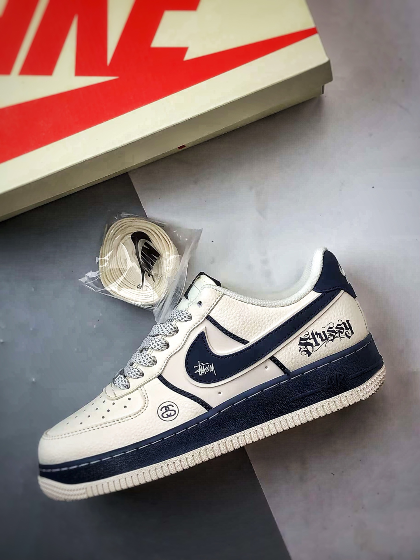 280 Stussy x Air Force 1 Low 米白深蓝 QW5836-009-Chinese UA Cheap High Quatity Brand Clothes Bags handbags Sneakers wholesale wholesaler seller from China Factory suppliers Fashion Clothing Shoes best Quality Beautiful Price 280 Stussy x Air Force 1 Low 米白深蓝 QW5836-009