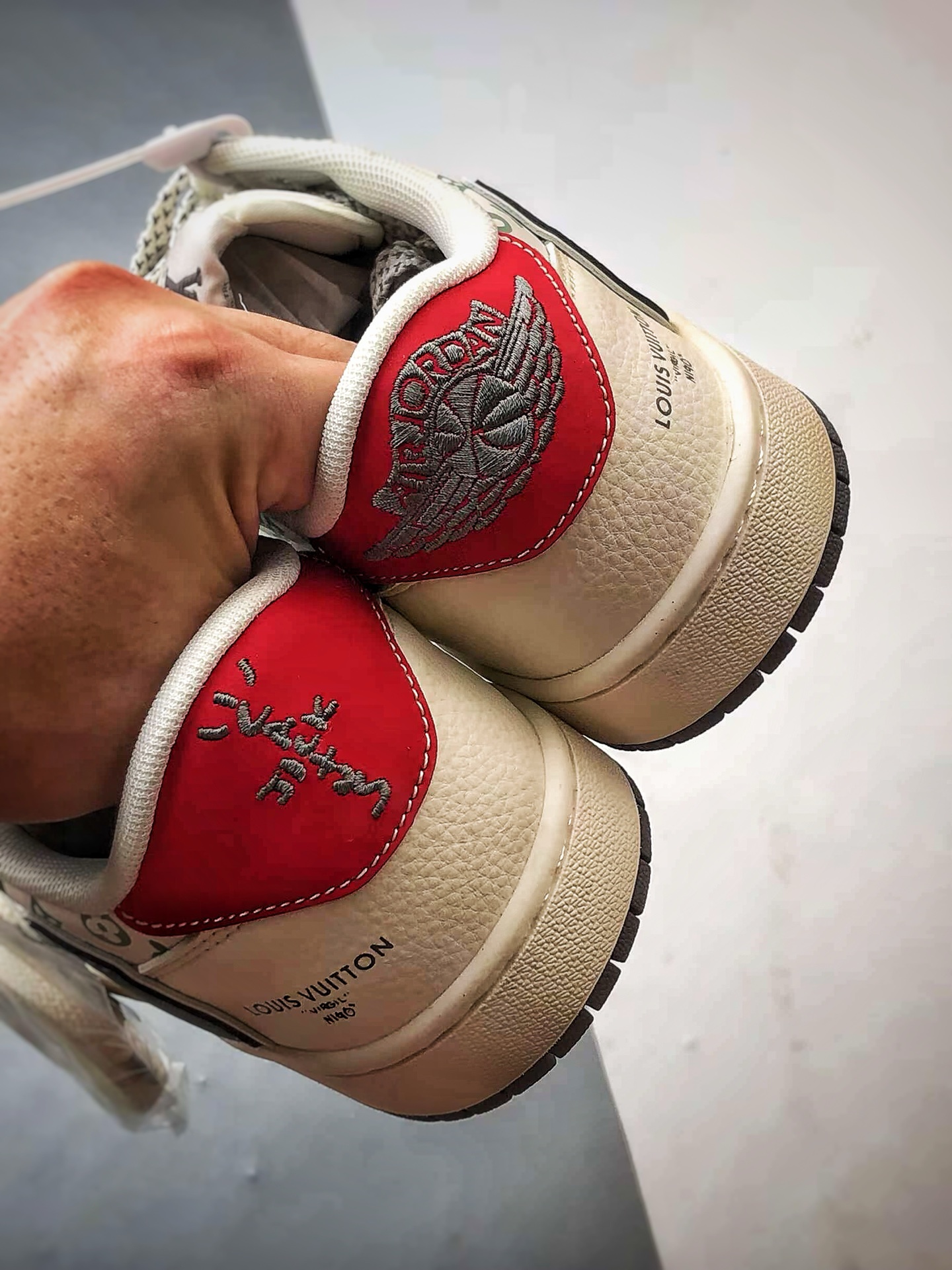 290 Air Jordan 1 Low OG ”高端定制” LV印花米白灰红尾倒钩 YX5066-336