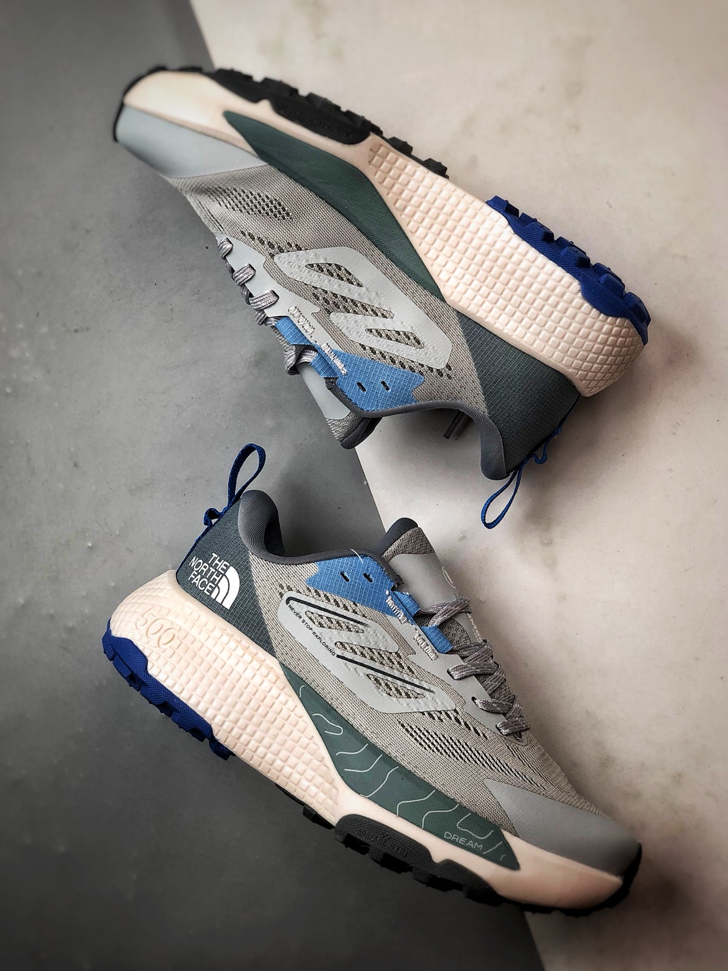 210 北面The North Face Altamesa 500 灰蓝色 圆头系带减震耐磨低帮越野徒步鞋-Chinese UA Cheap High Quatity Brand Clothes Bags handbags Sneakers wholesale wholesaler seller from China Factory suppliers Fashion Clothing Shoes best Quality Beautiful Price 210 北面The North Face Altamesa 500 灰蓝色 圆头系带减震耐磨低帮越野徒步鞋