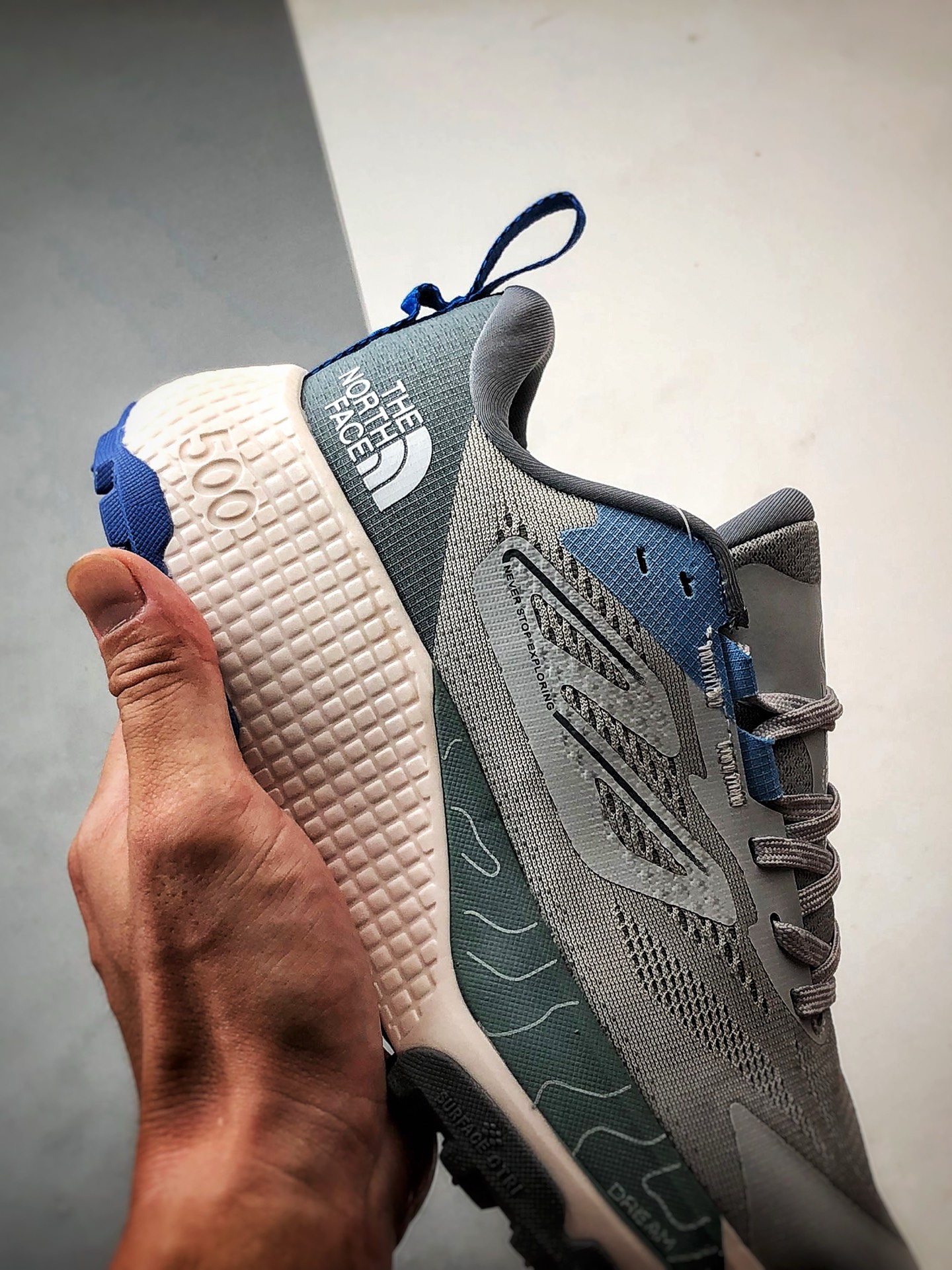 210 北面The North Face Altamesa 500 灰蓝色 圆头系带减震耐磨低帮越野徒步鞋-Chinese UA Cheap High Quatity Brand Clothes Bags handbags Sneakers wholesale wholesaler seller from China Factory suppliers Fashion Clothing Shoes best Quality Beautiful Price 210 北面The North Face Altamesa 500 灰蓝色 圆头系带减震耐磨低帮越野徒步鞋