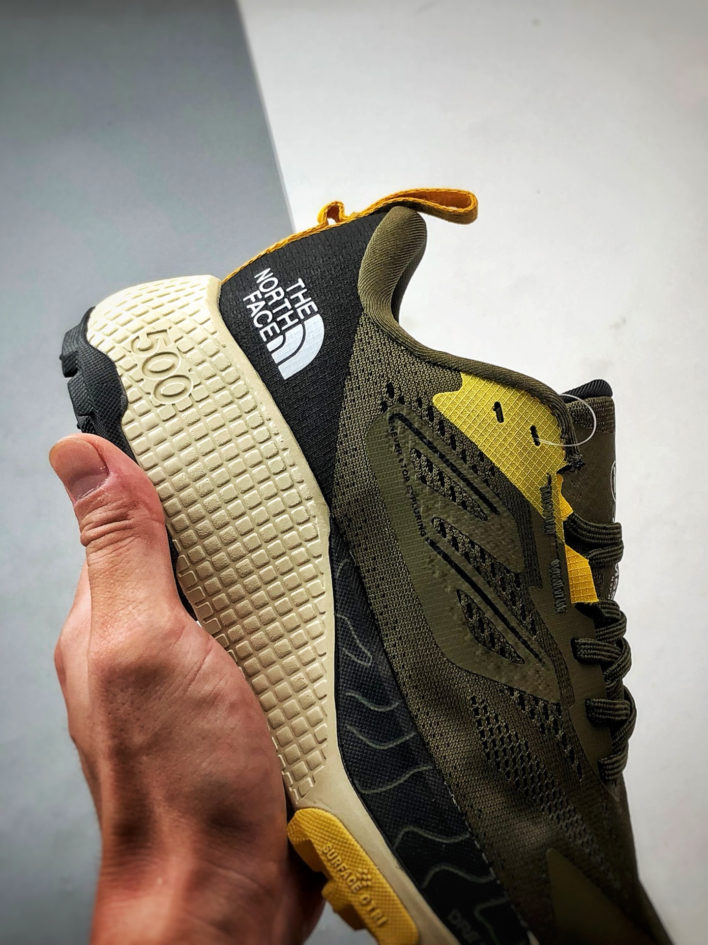 210 北面The North Face Altamesa 500 军绿色 圆头系带减震耐磨低帮越野徒步鞋 尺-Chinese UA Cheap High Quatity Brand Clothes Bags handbags Sneakers wholesale wholesaler seller from China Factory suppliers Fashion Clothing Shoes best Quality Beautiful Price 210 北面The North Face Altamesa 500 军绿色 圆头系带减震耐磨低帮越野徒步鞋 尺