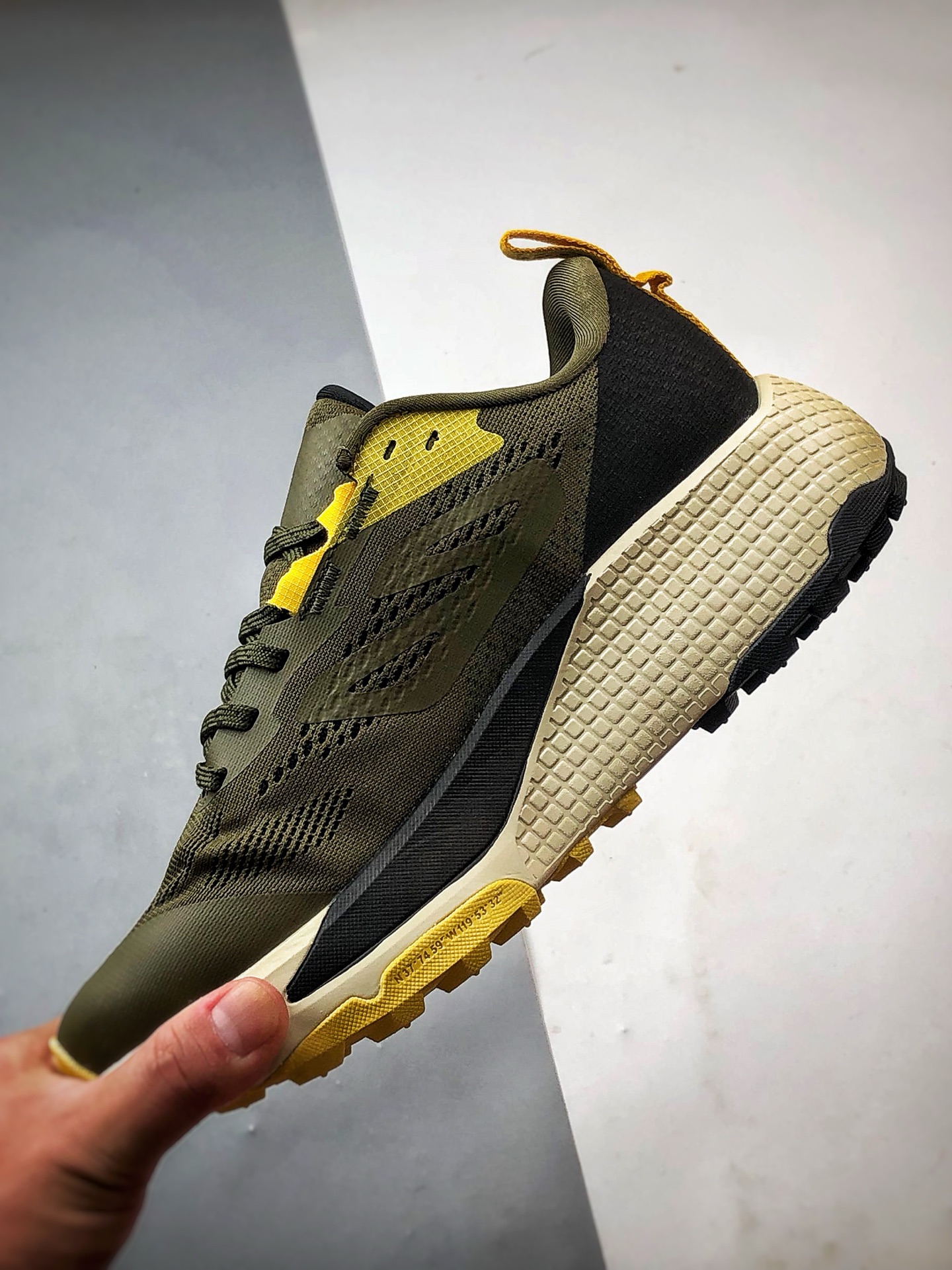 210 北面The North Face Altamesa 500 军绿色 圆头系带减震耐磨低帮越野徒步鞋 尺-Chinese UA Cheap High Quatity Brand Clothes Bags handbags Sneakers wholesale wholesaler seller from China Factory suppliers Fashion Clothing Shoes best Quality Beautiful Price 210 北面The North Face Altamesa 500 军绿色 圆头系带减震耐磨低帮越野徒步鞋 尺