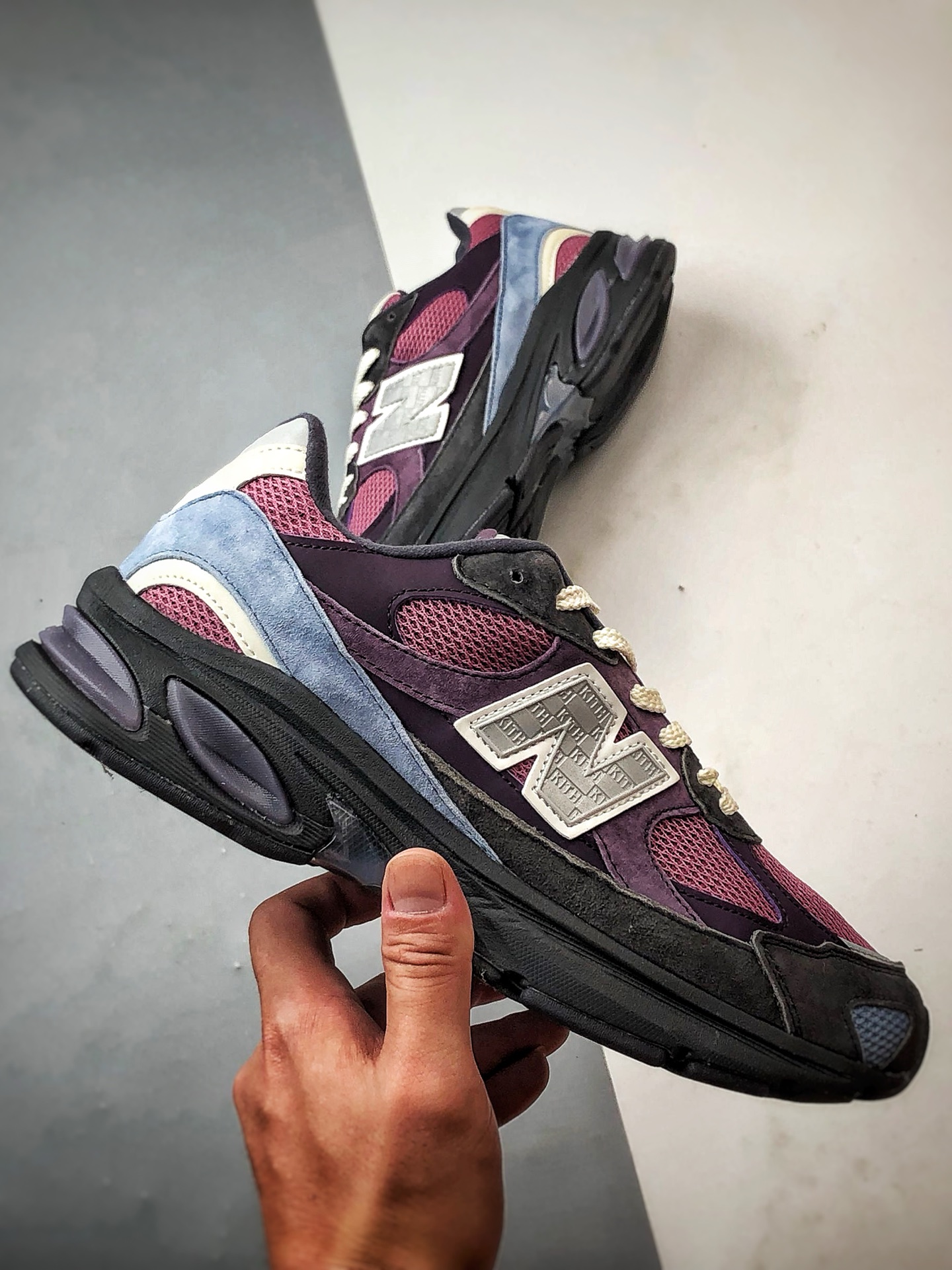 240 KITH x New Balance NB 2010系列 紫黑 联名款新百伦经典复古生活休闲运动鞋 U2010KTC-Chinese UA Cheap High Quatity Brand Clothes Bags handbags Sneakers wholesale wholesaler seller from China Factory suppliers Fashion Clothing Shoes best Quality Beautiful Price 240 KITH x New Balance NB 2010系列 紫黑 联名款新百伦经典复古生活休闲运动鞋 U2010KTC