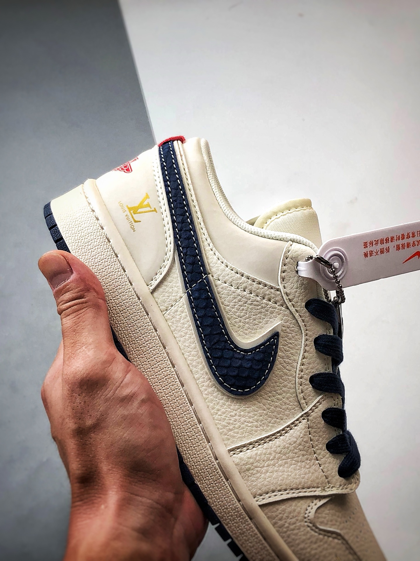 290 Air Jordan 1 Low OG ”高端定制” LV米白深蓝小金钩 XX3168-171